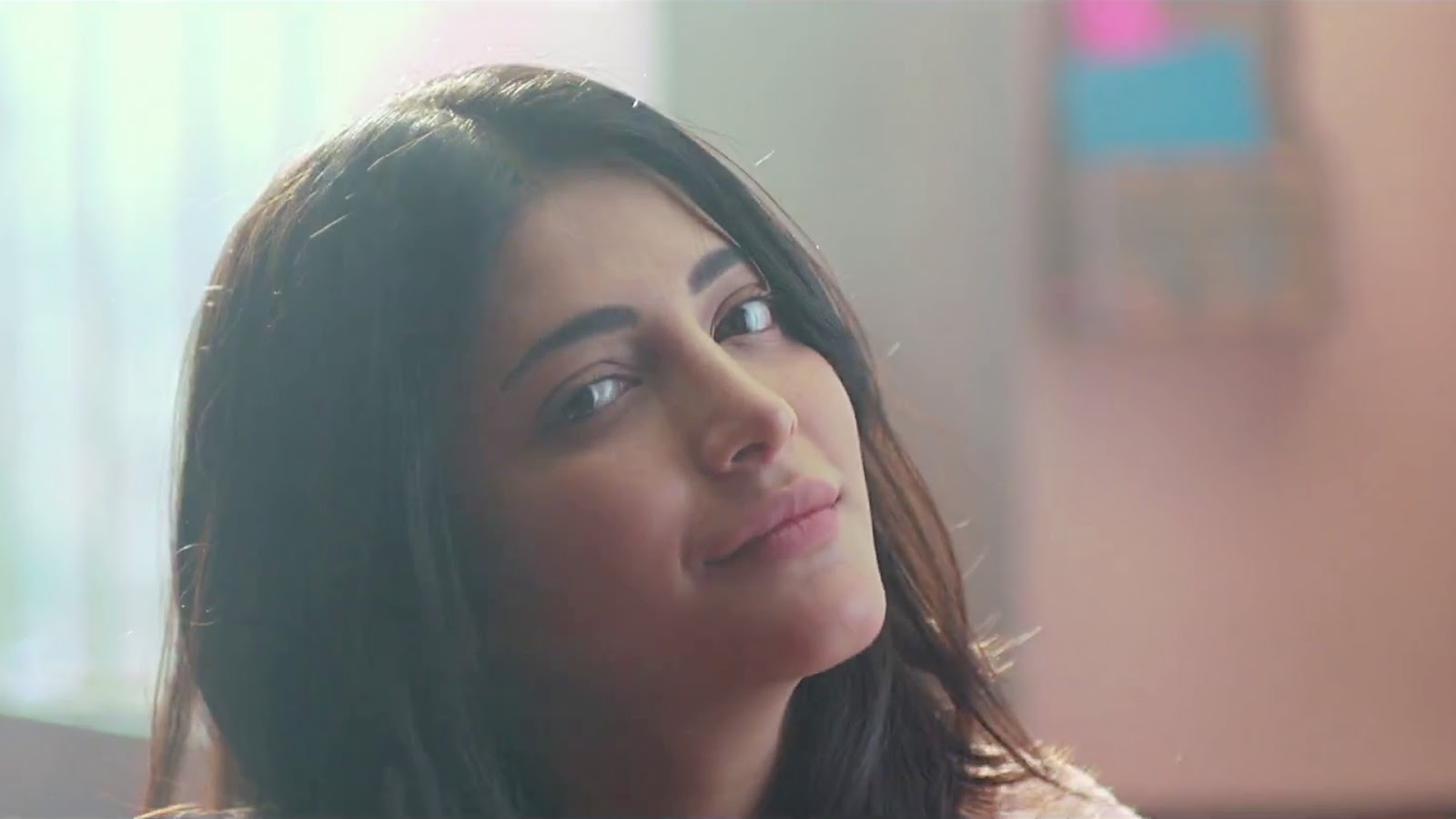 Bollywood Actress Shruti Haasan New Hd Wallpaper - Girl - HD Wallpaper 