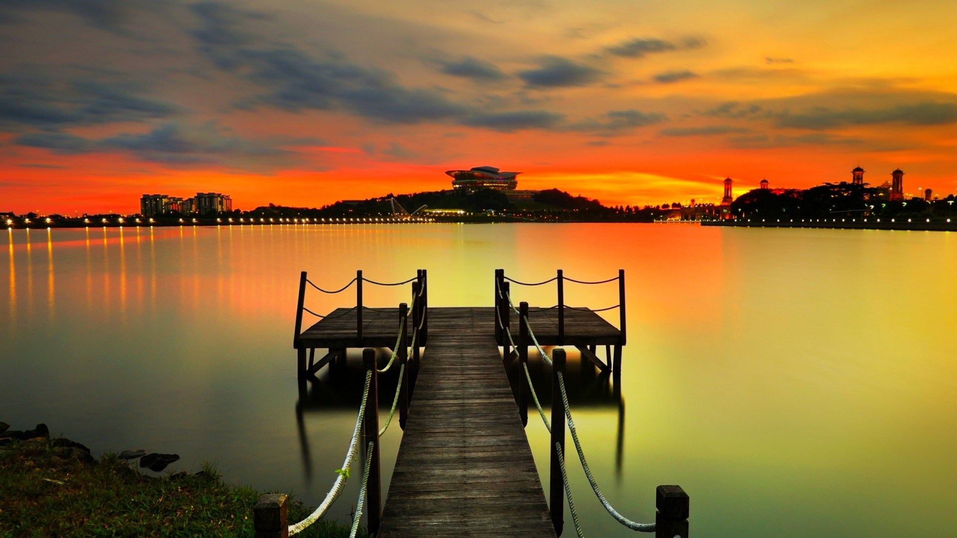 Coucher De Soleil En Malaisie - HD Wallpaper 