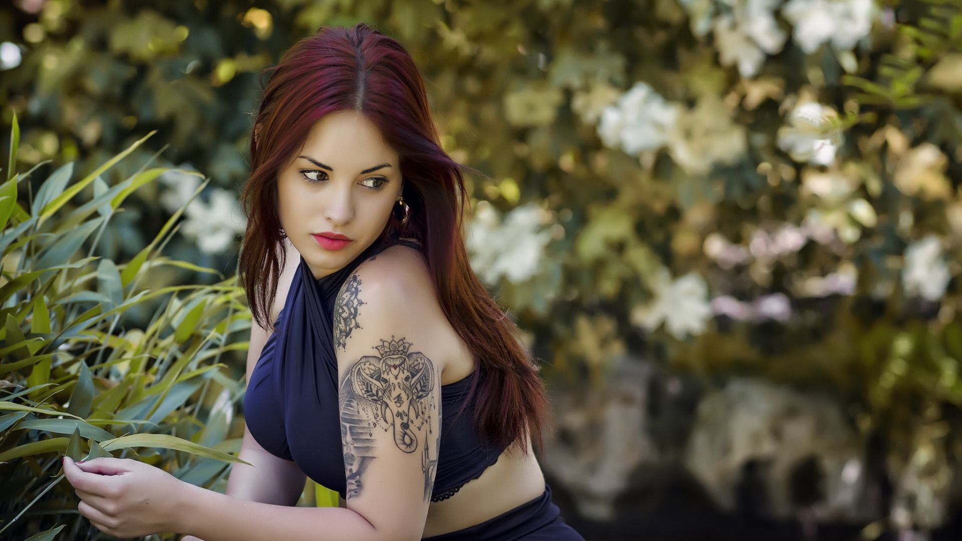 Tattoo Girl Desktop Wallpaper - Girl - HD Wallpaper 