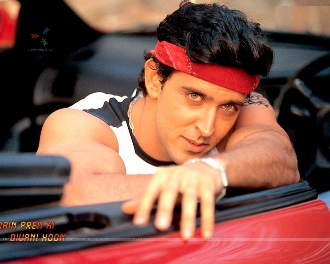 Hrithik Roshan Na Tum Jaano Na Hum - HD Wallpaper 