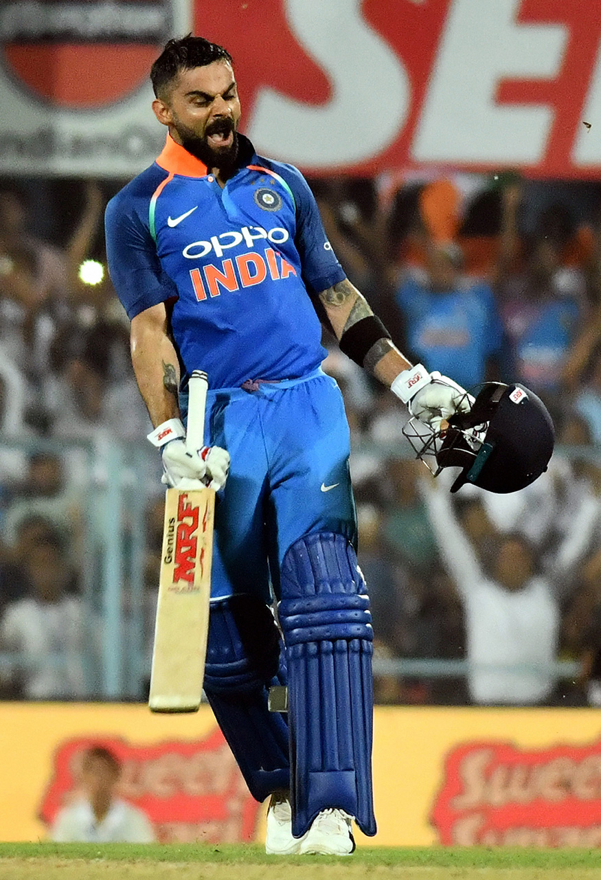 Indian Cricket Team Captain Virat Kohli Celebrates - Virat Kohli While Batting - HD Wallpaper 