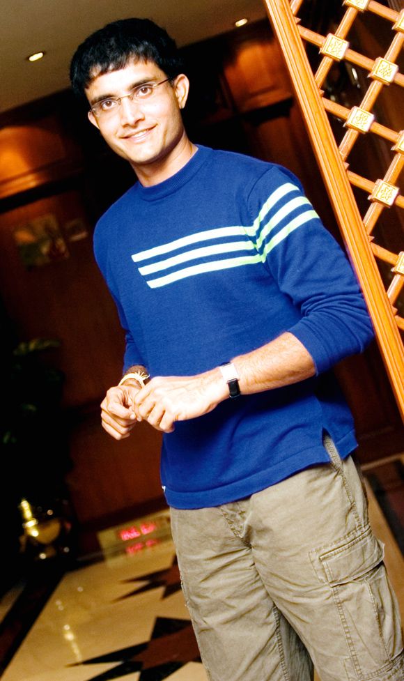 Sourav Ganguly Young Smart - HD Wallpaper 