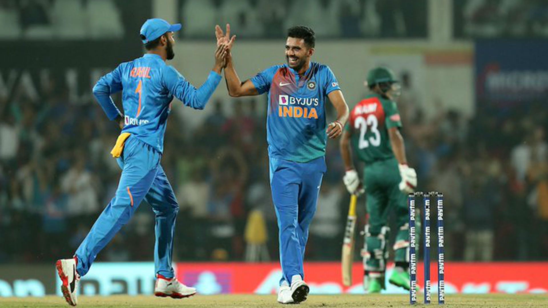 Deepak Chahar Hat Trick - HD Wallpaper 