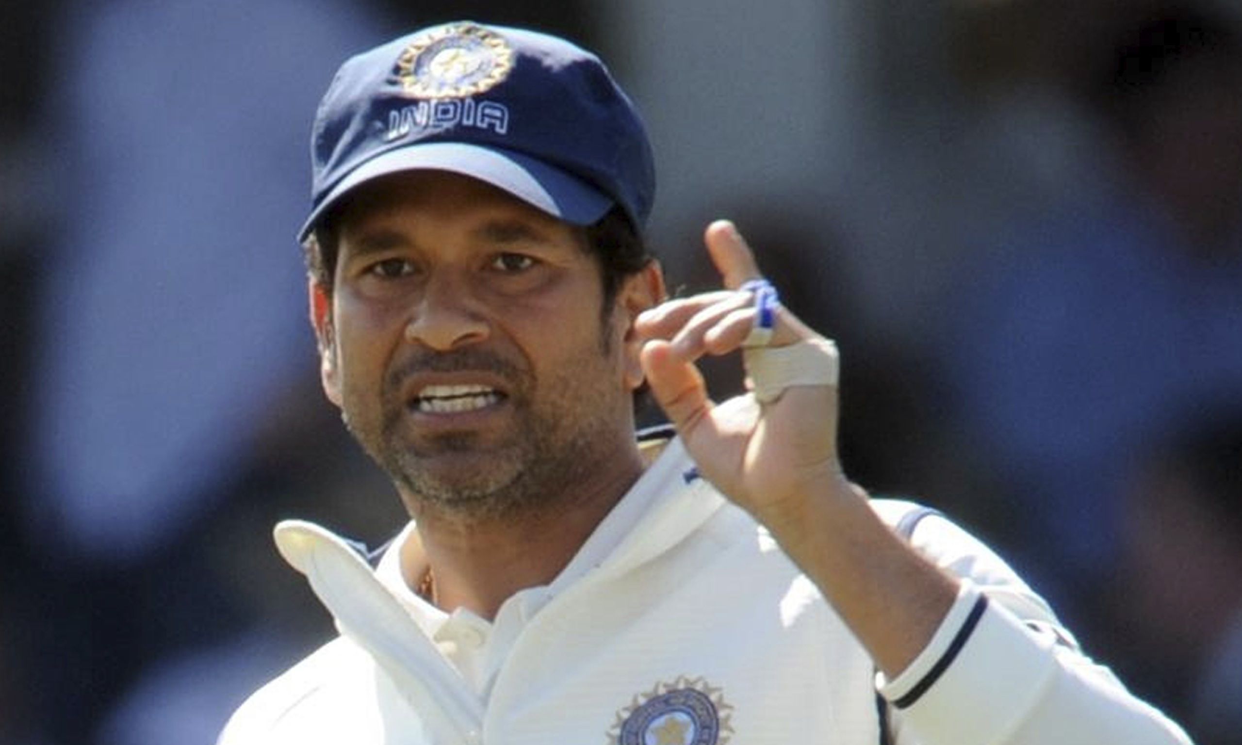 Sachin Tendulkar Angry - HD Wallpaper 