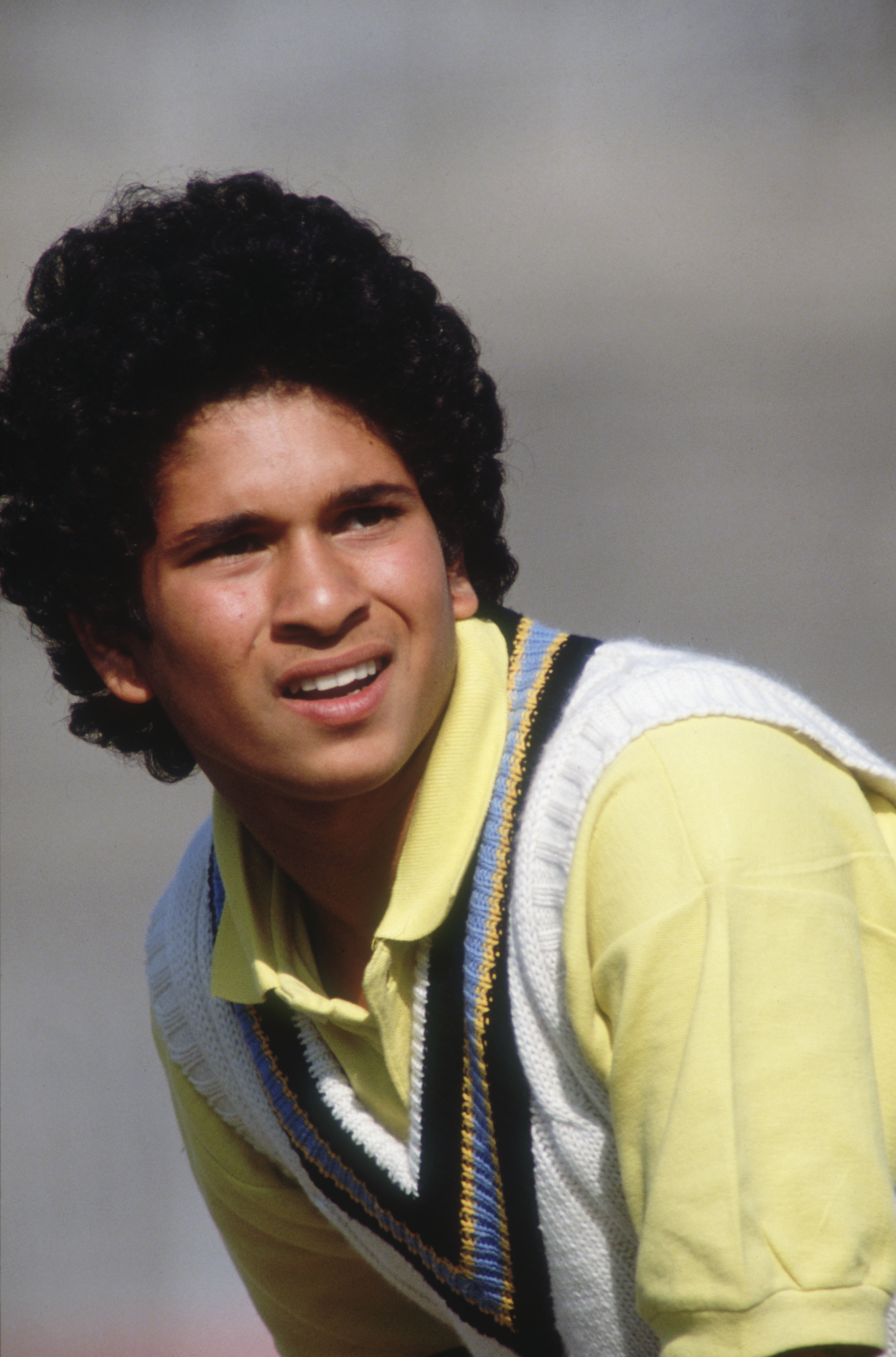 Sachin Tendulkar Young Photos - Sachin Tendulkar Curly Hair - HD Wallpaper 