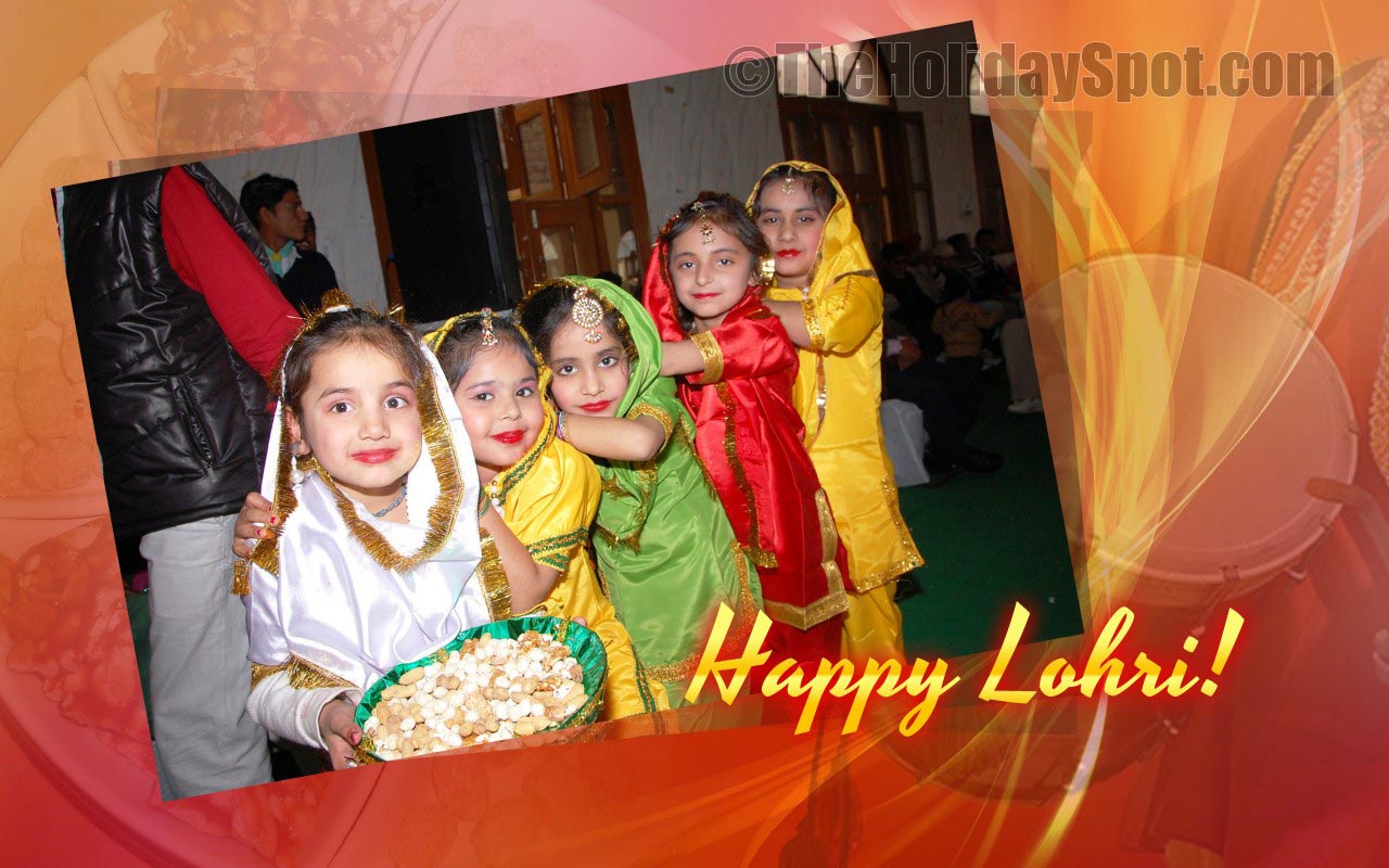 Lohri Celebration Of Kids - Lohri Kids - HD Wallpaper 