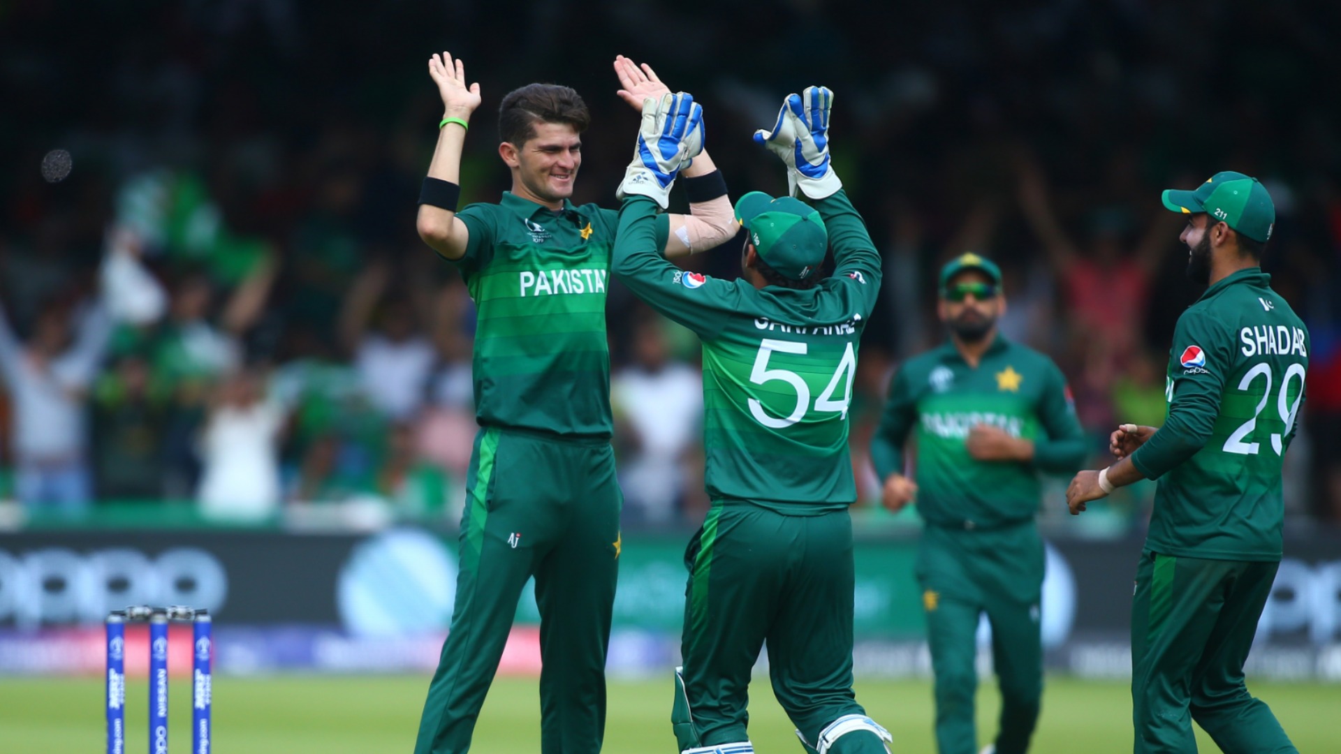 Shaheenafridi - Cropped - Pakistan National Cricket Team - HD Wallpaper 