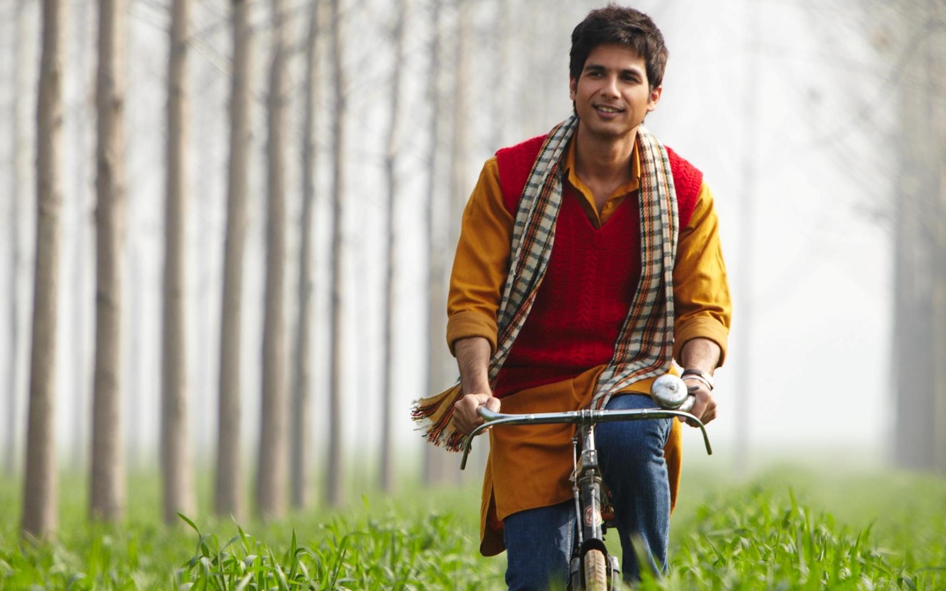 Shahid Wallpaper - Gentleman - HD Wallpaper 