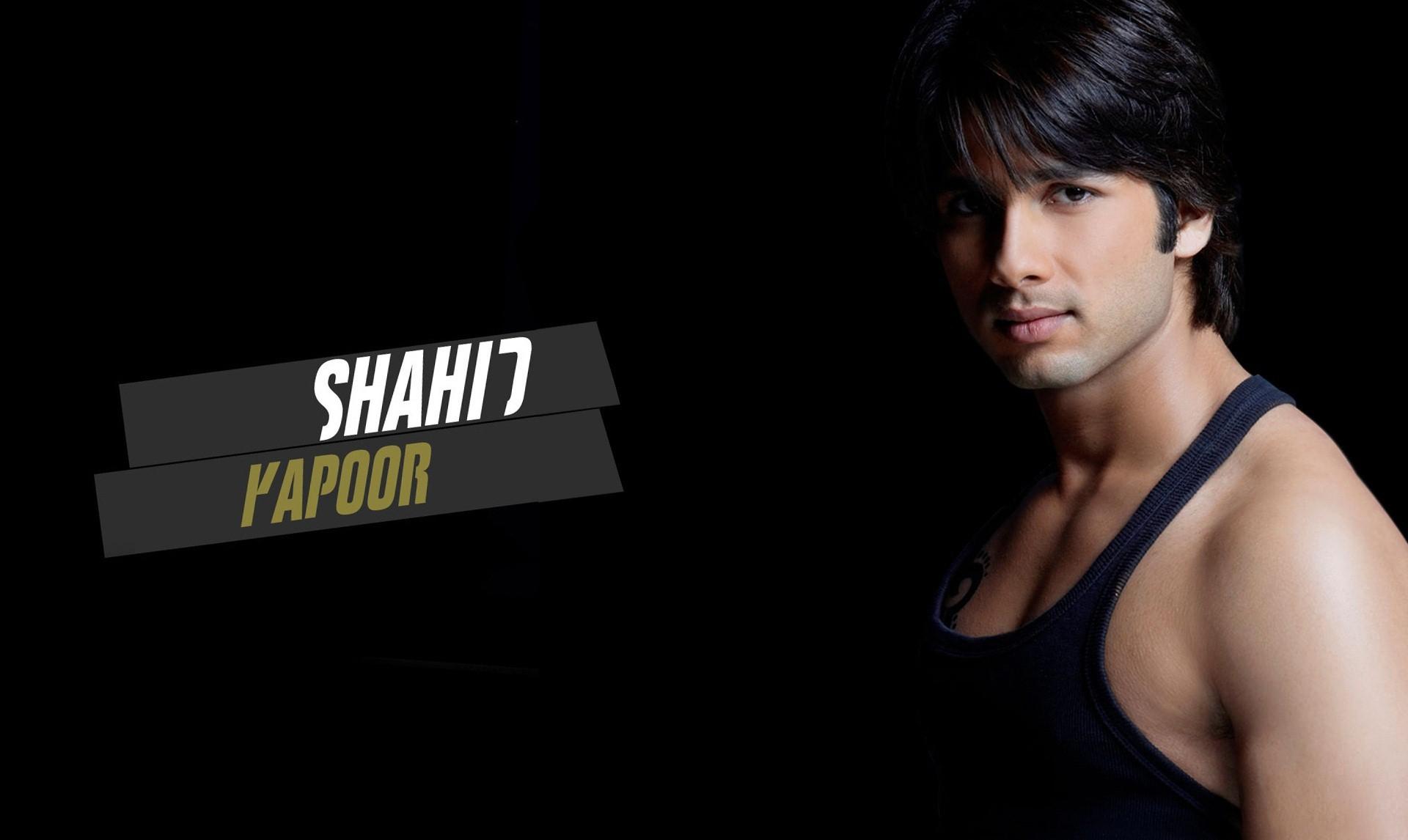 Smart Look Of Shahid Kapoor - Shahid Kapoor Shirtless - HD Wallpaper 