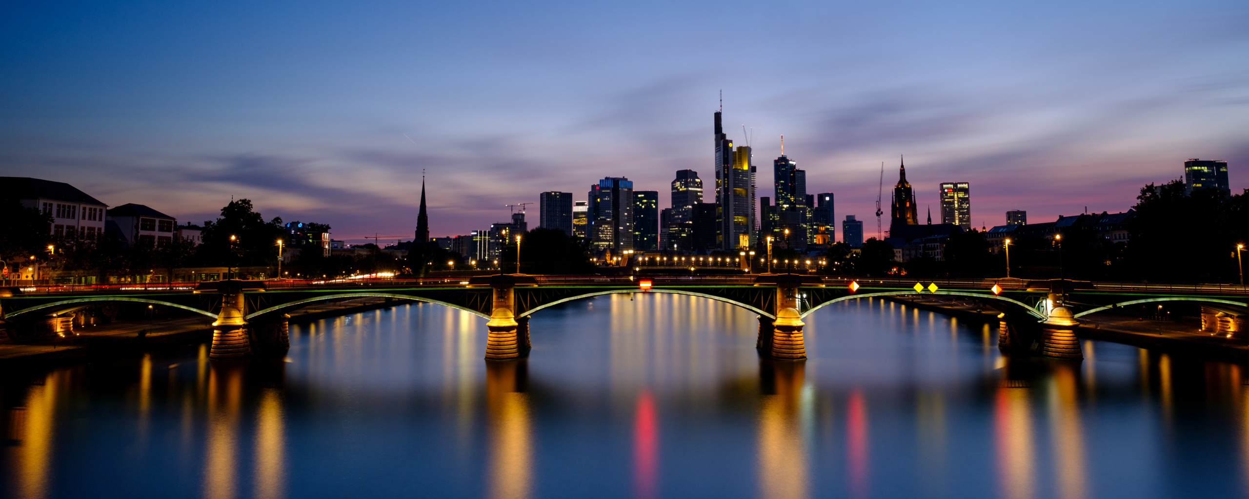 Frankfurt Am Main - HD Wallpaper 