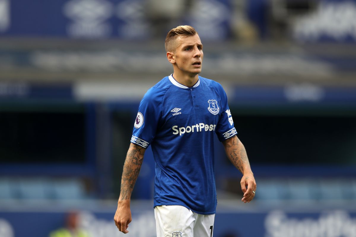 Everton Defender Calls For Response - Lucas Digne Everton - HD Wallpaper 