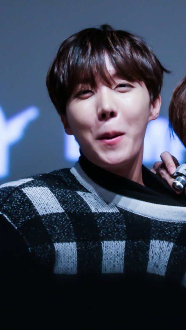 Vhope Couple - HD Wallpaper 
