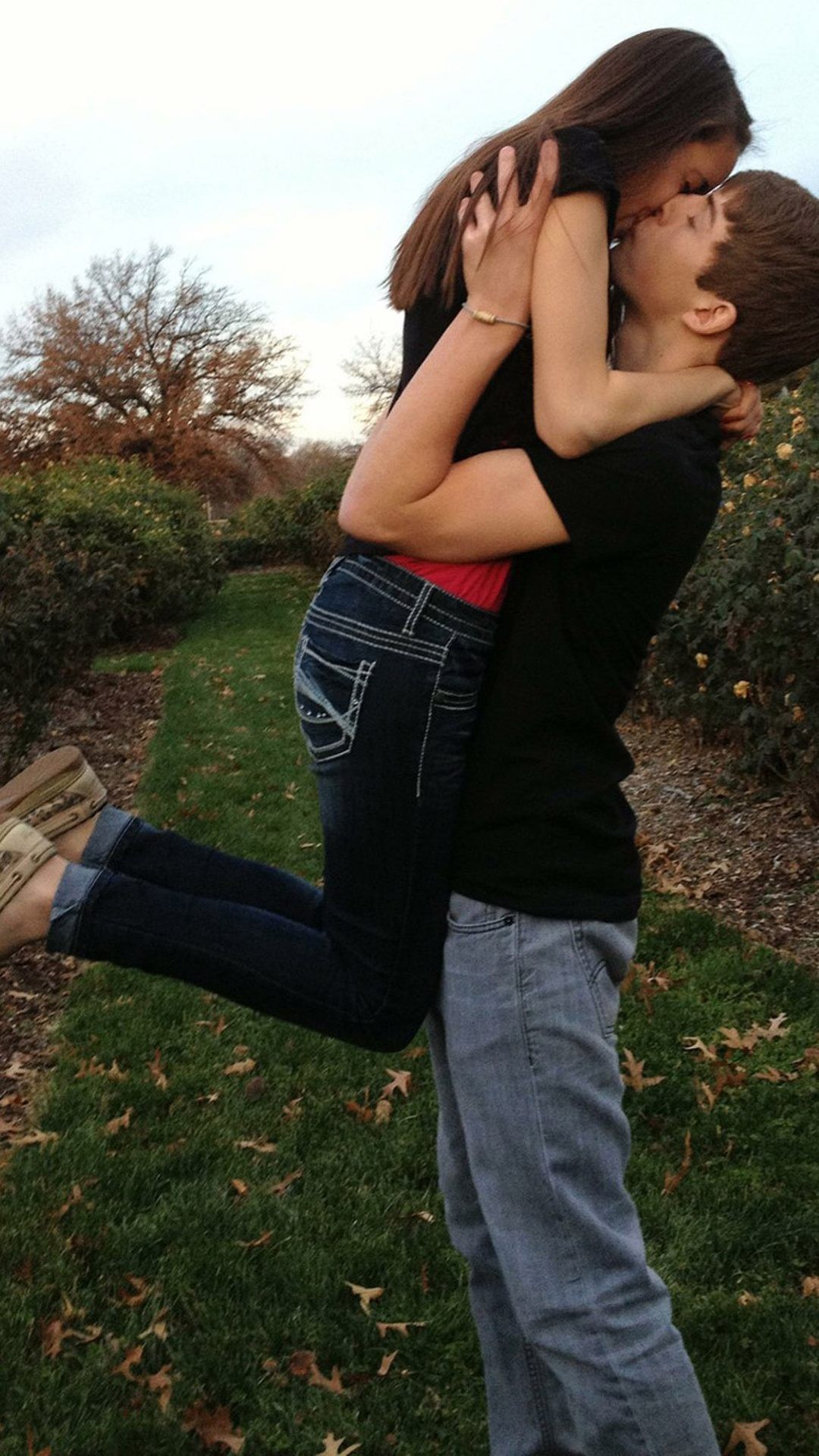 Cute Couple Wallpaper For Iphone - Girl - HD Wallpaper 