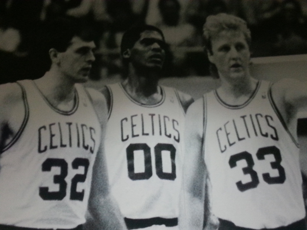 Larry Bird Kevin Mchale Robert - HD Wallpaper 