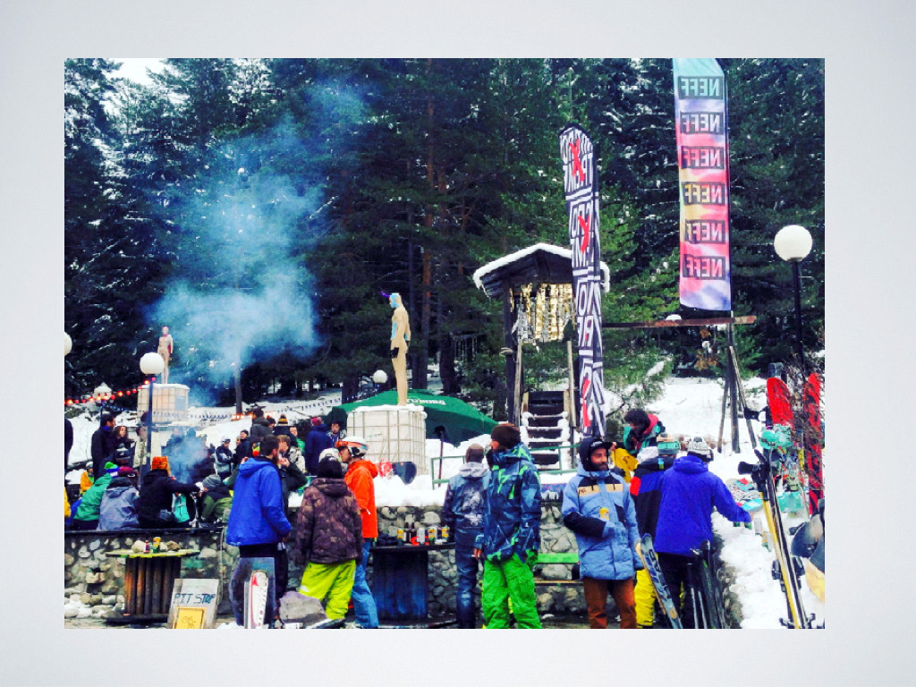 Crowd - HD Wallpaper 