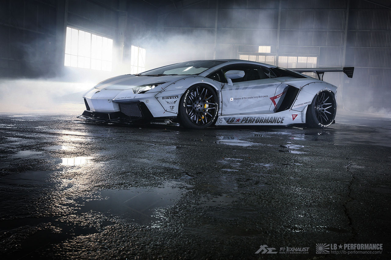 A Very Nice Matte Grey Lamborghini Aventador With Wide - Lamborghini Aventador Liberty Walk Kit - HD Wallpaper 