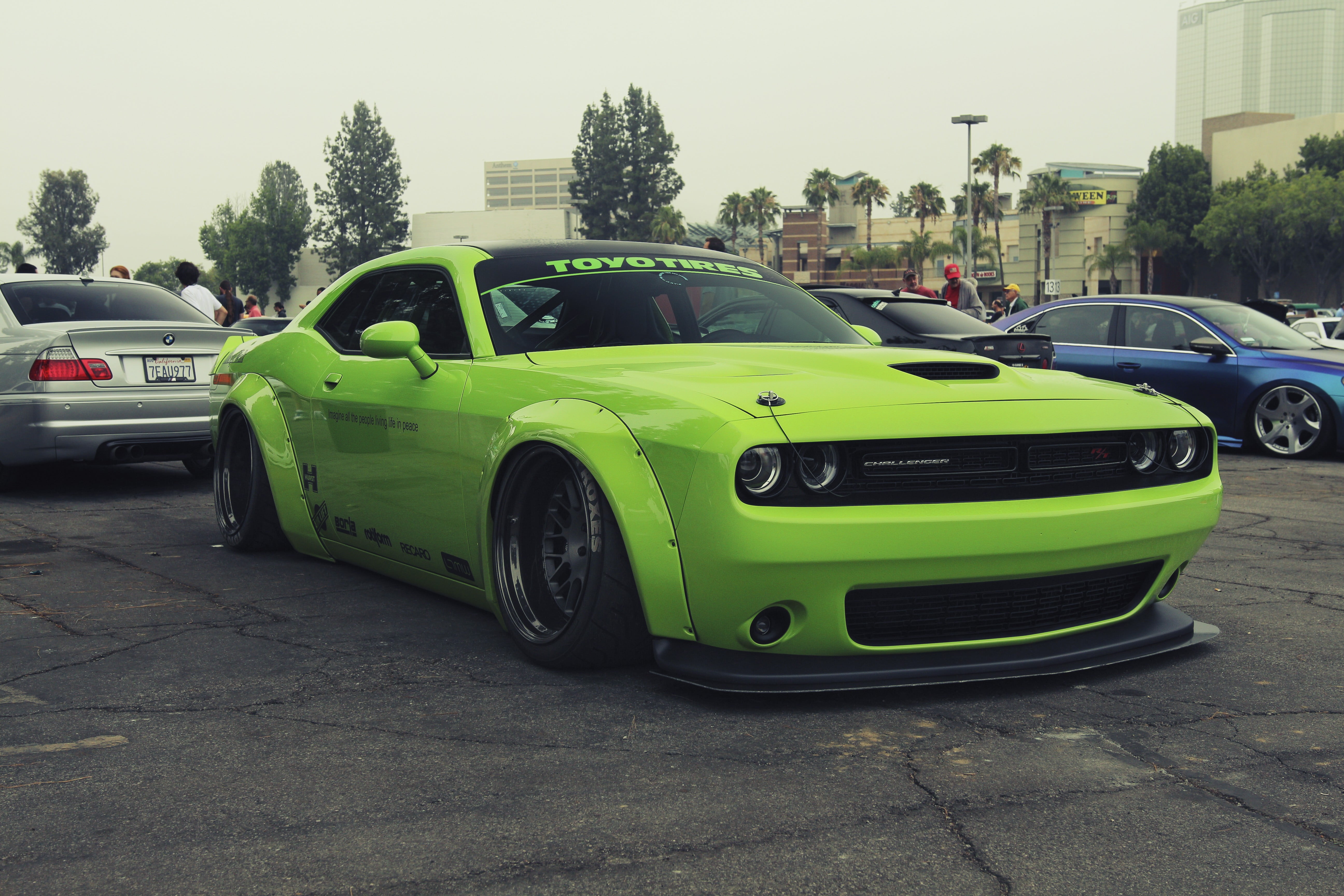 Liberty Walk Challenger Rt - HD Wallpaper 