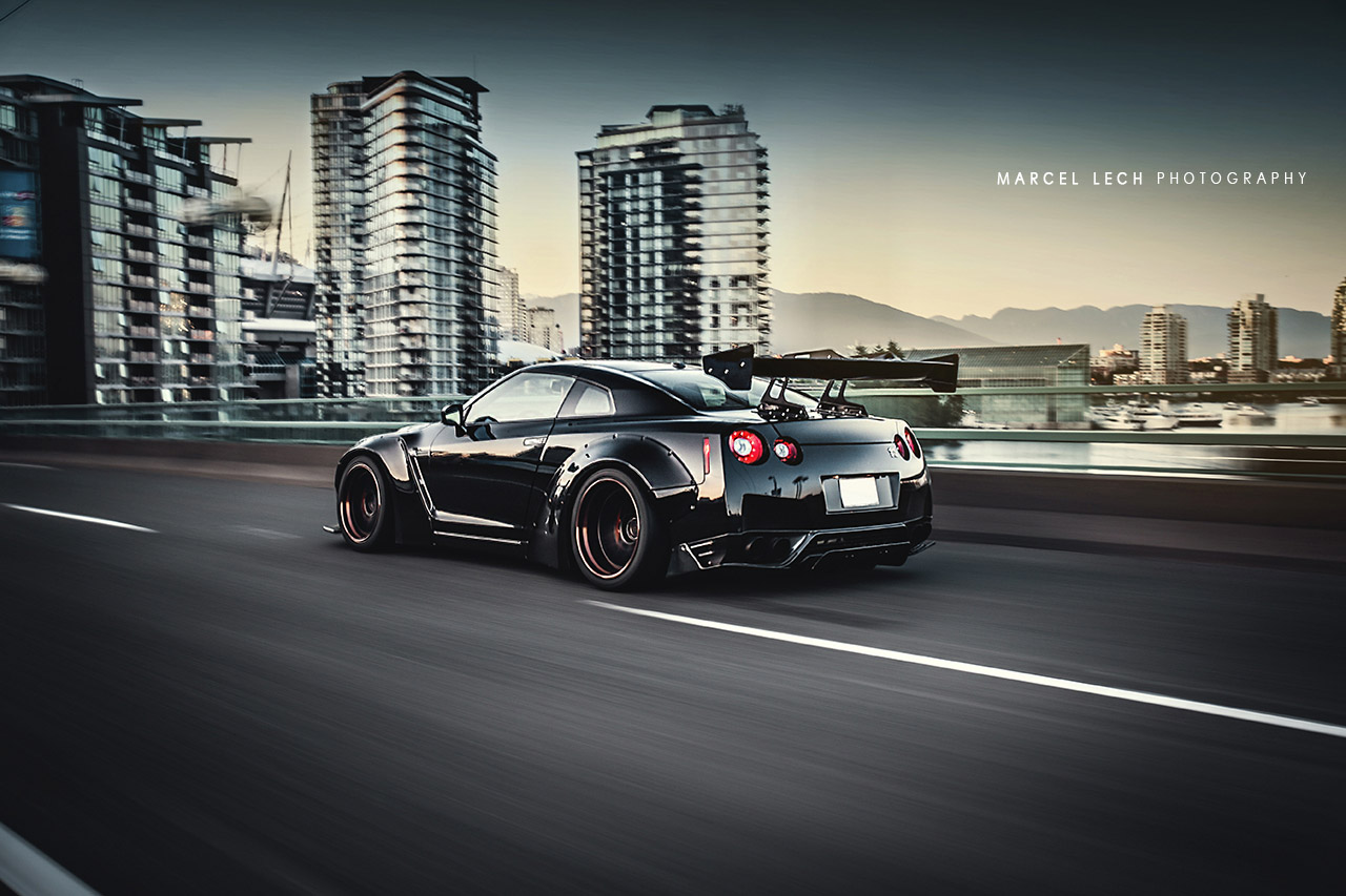 Liberty Walk Nissan Gtr - Black Liberty Walk Gtr - HD Wallpaper 