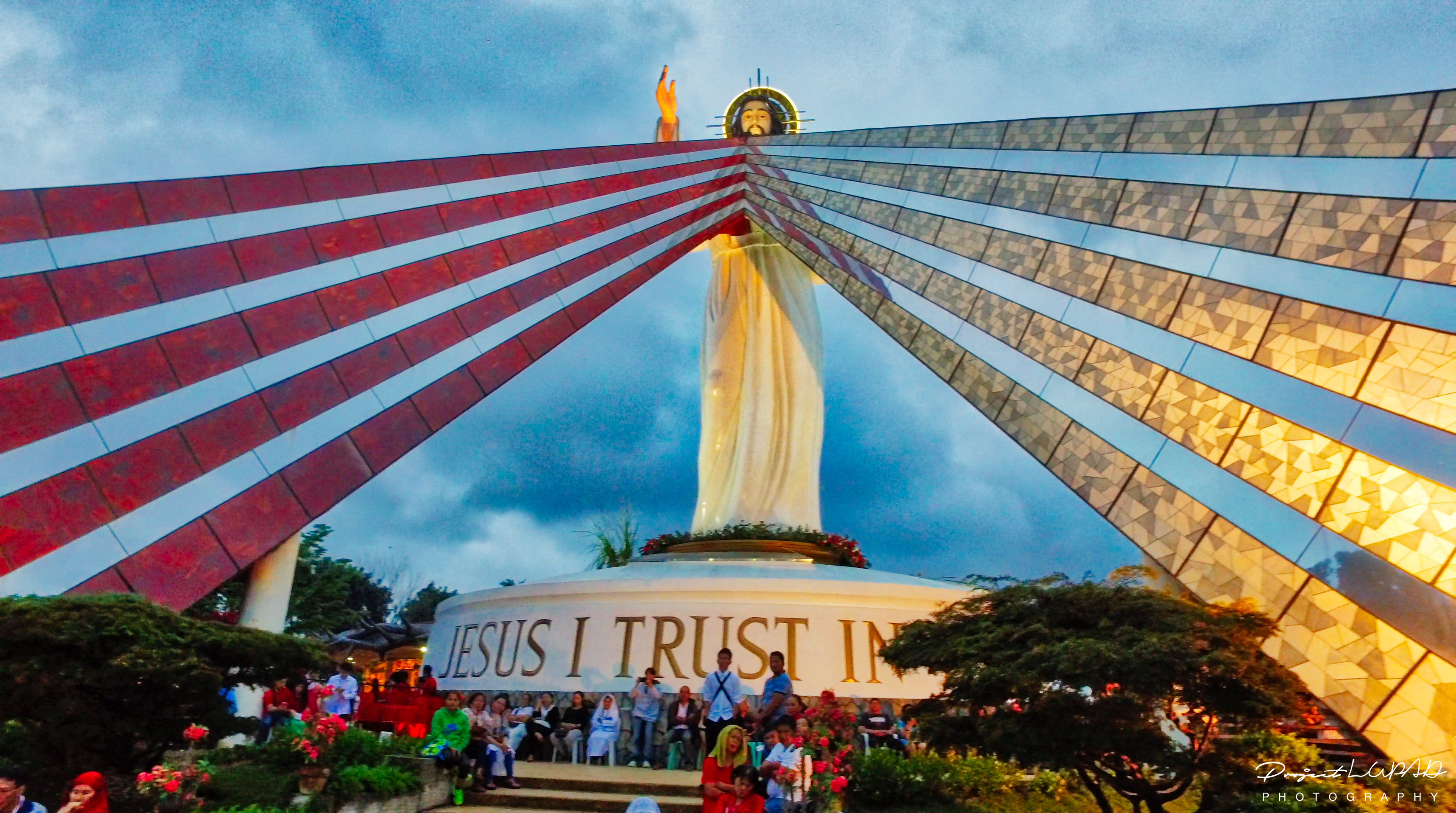 Feast Of The Divine Mercy Main High Mass - Tourist Attraction - HD Wallpaper 