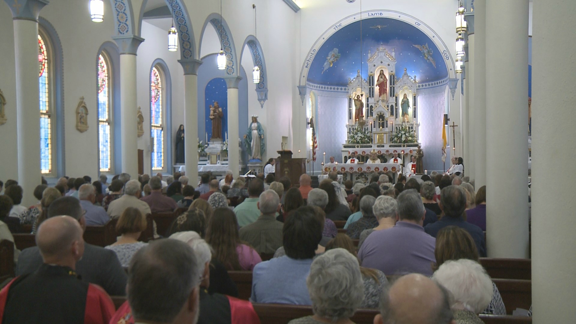 Parish - HD Wallpaper 