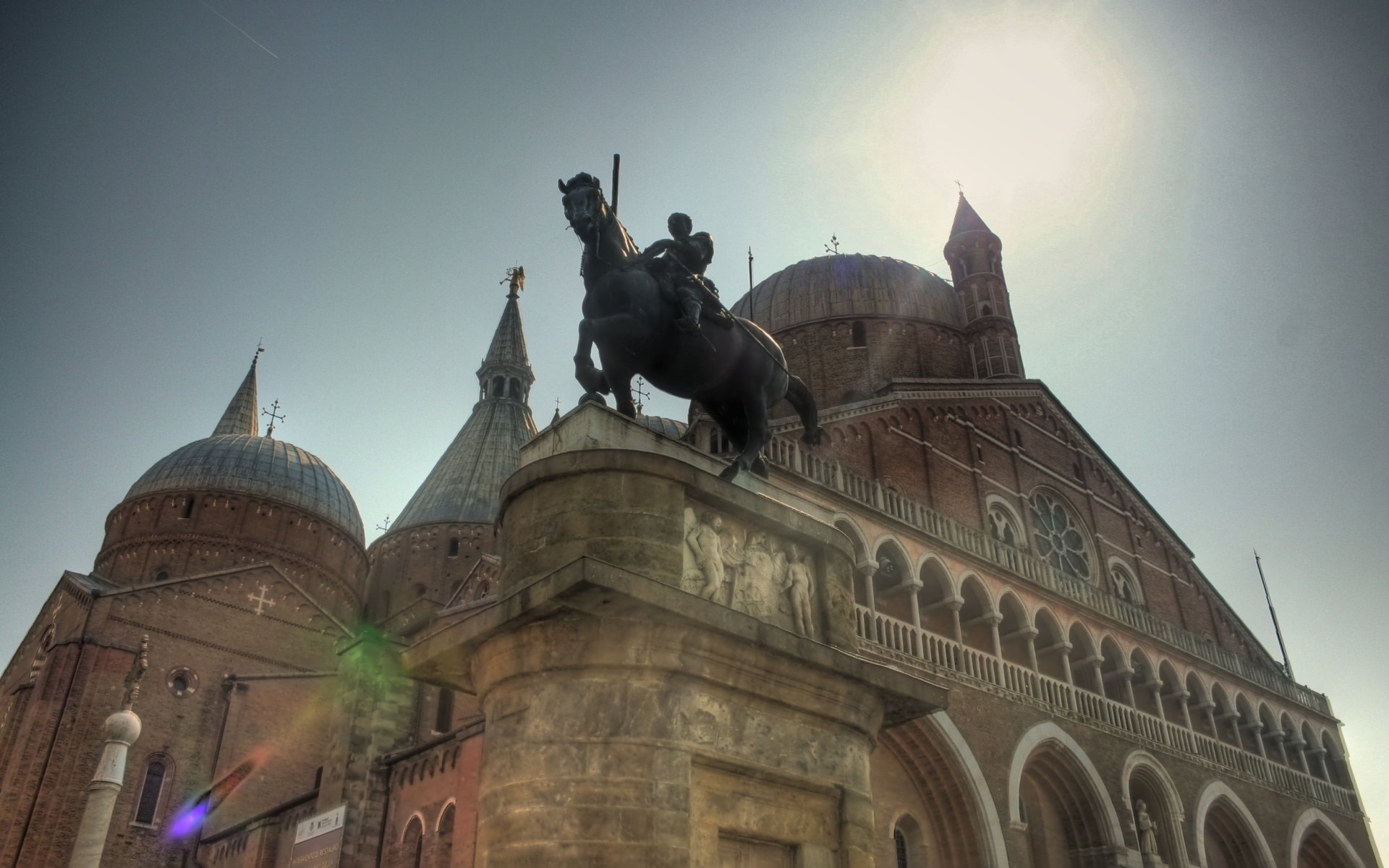 Awesome Basilica Of Saint Anthony Of Padua Free Wallpaper - Tourist Attraction - HD Wallpaper 