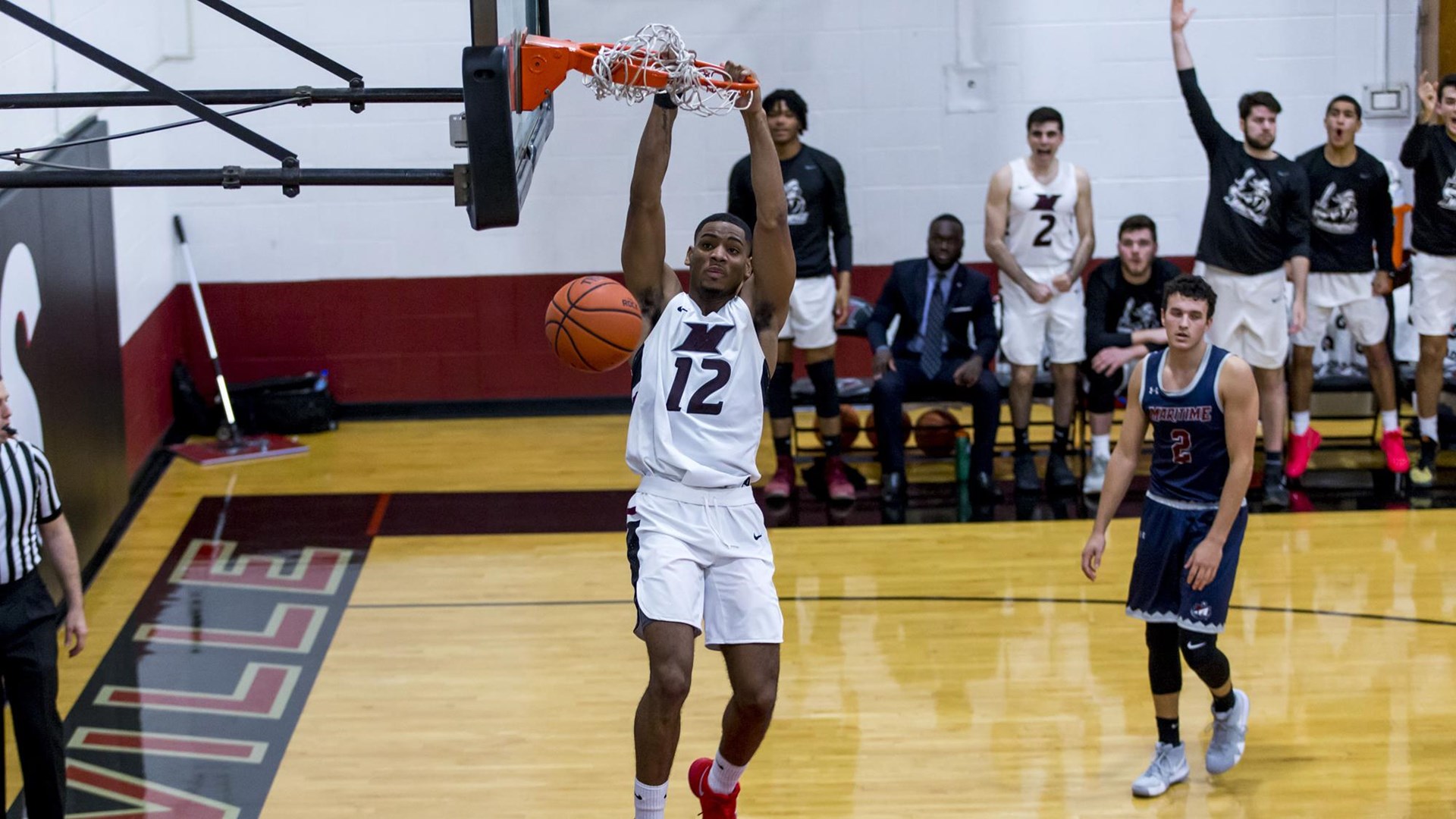 Dribble Basketball - HD Wallpaper 