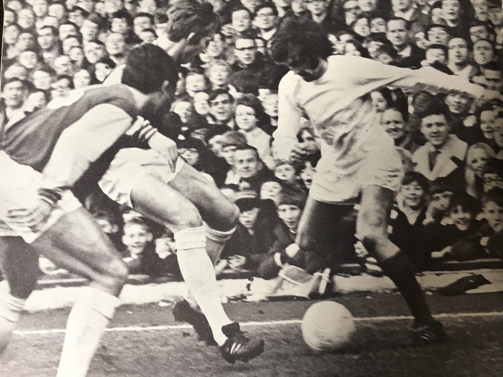 Kick American Football - HD Wallpaper 