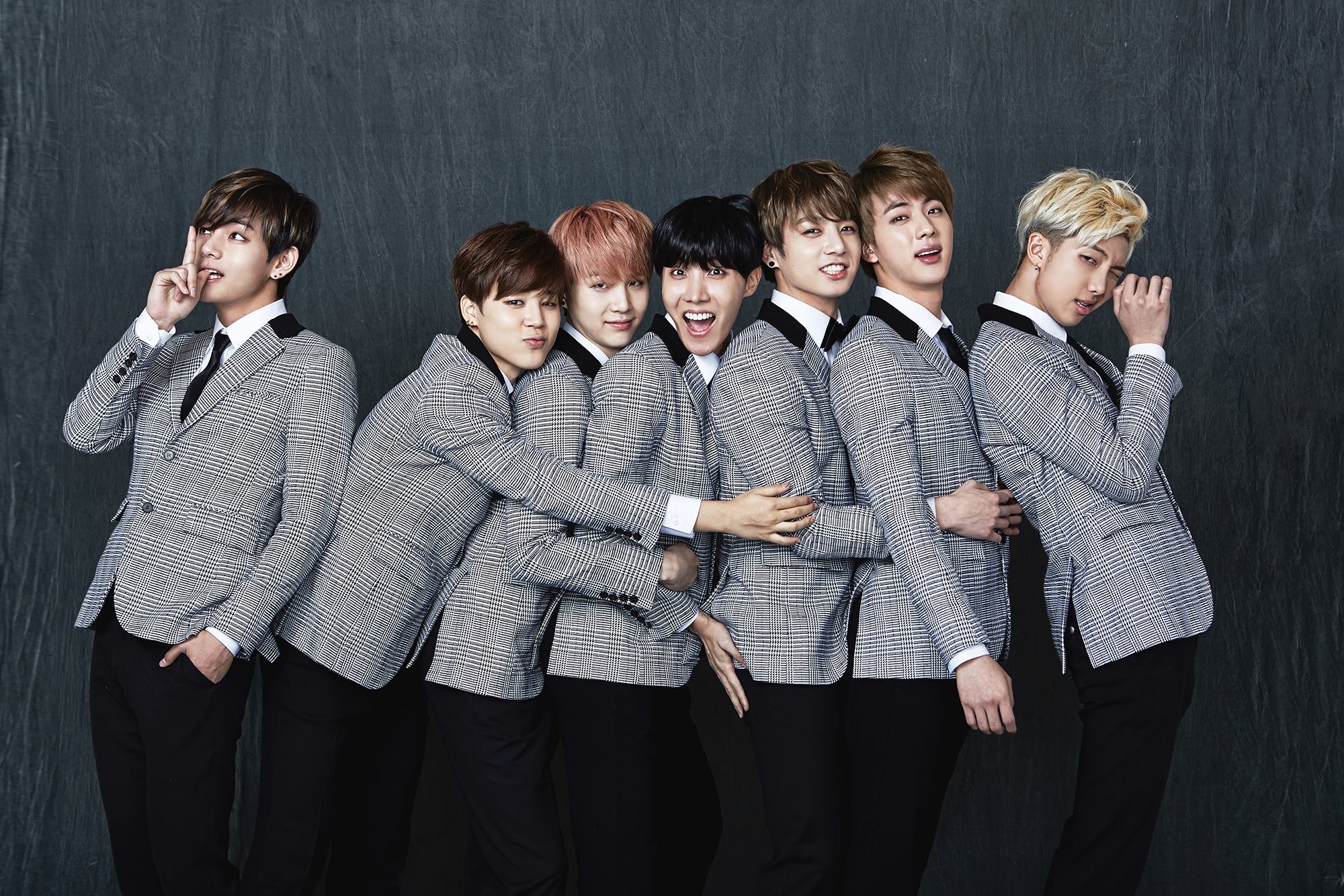 Bts 2nd Anniversary 가족사진 Real Family Picture - Super Junior - HD Wallpaper 