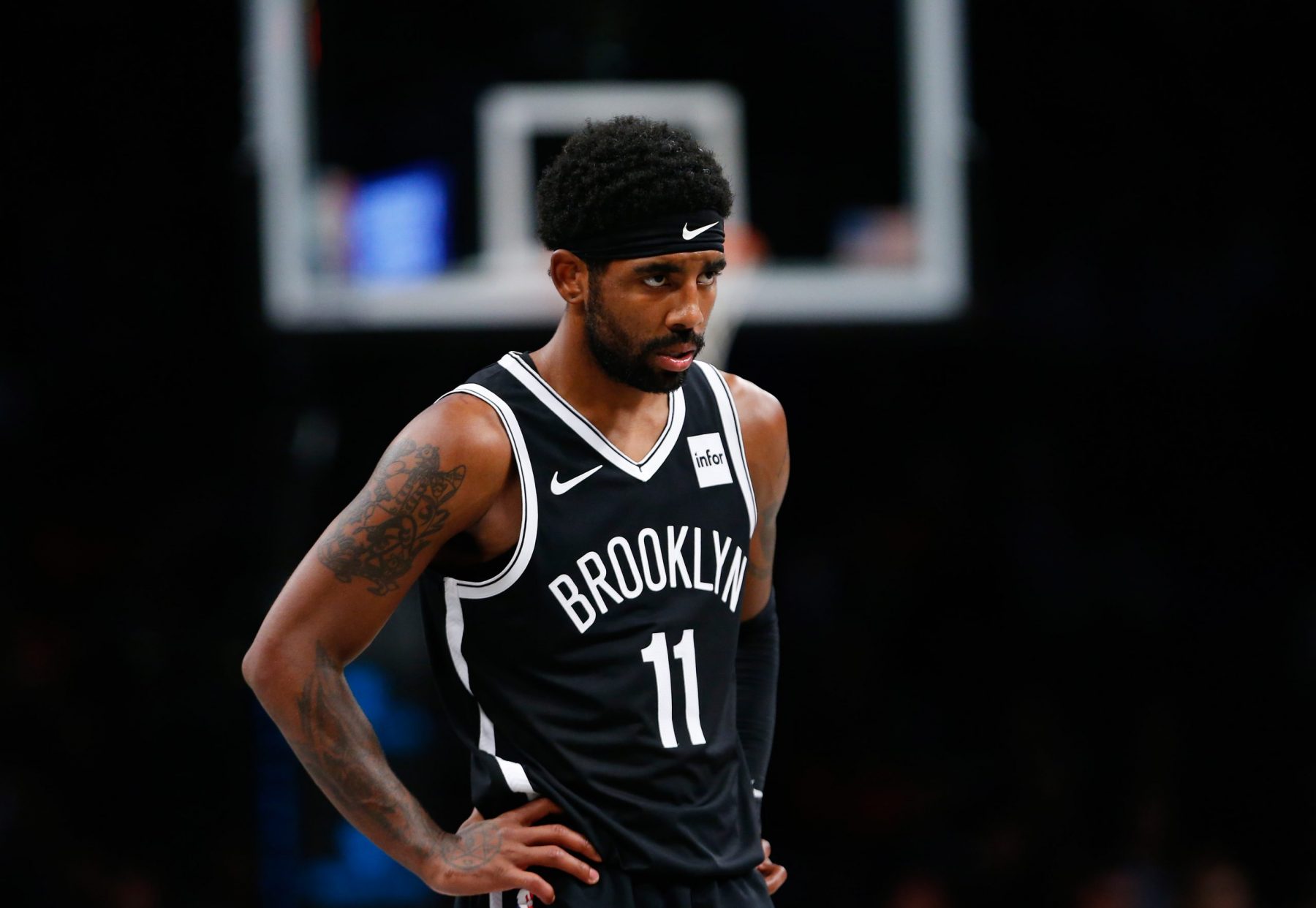 Kyrie Irving Brooklyn Nets - Kyrie Irving - HD Wallpaper 