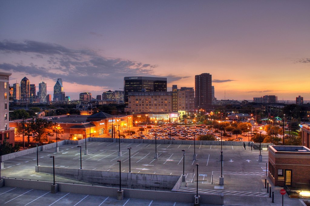 Empty Parking Lot - HD Wallpaper 