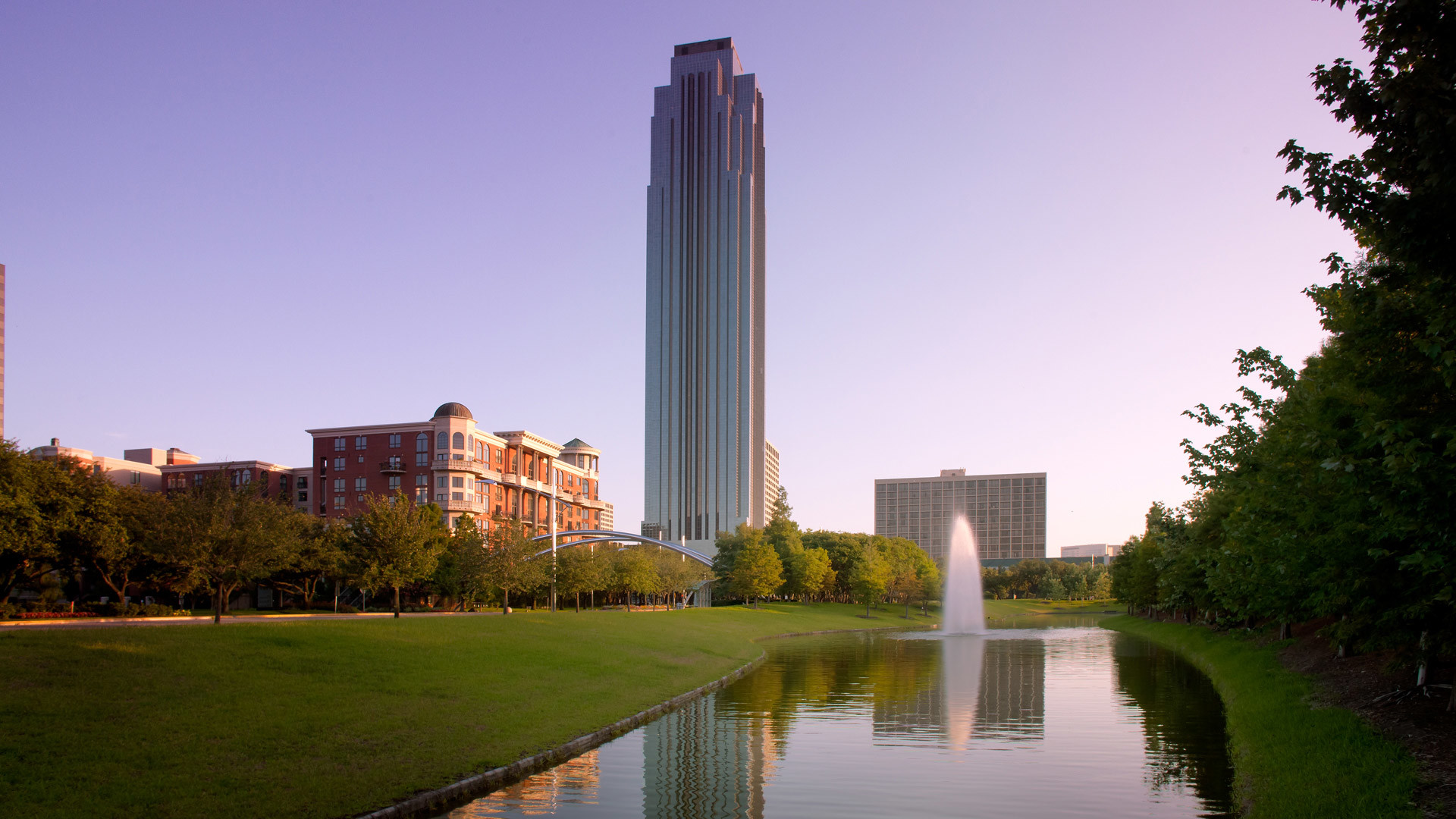 Williams Tower Houston Hd Wallpaper 
 Data Src Free - Houston Uptown - HD Wallpaper 