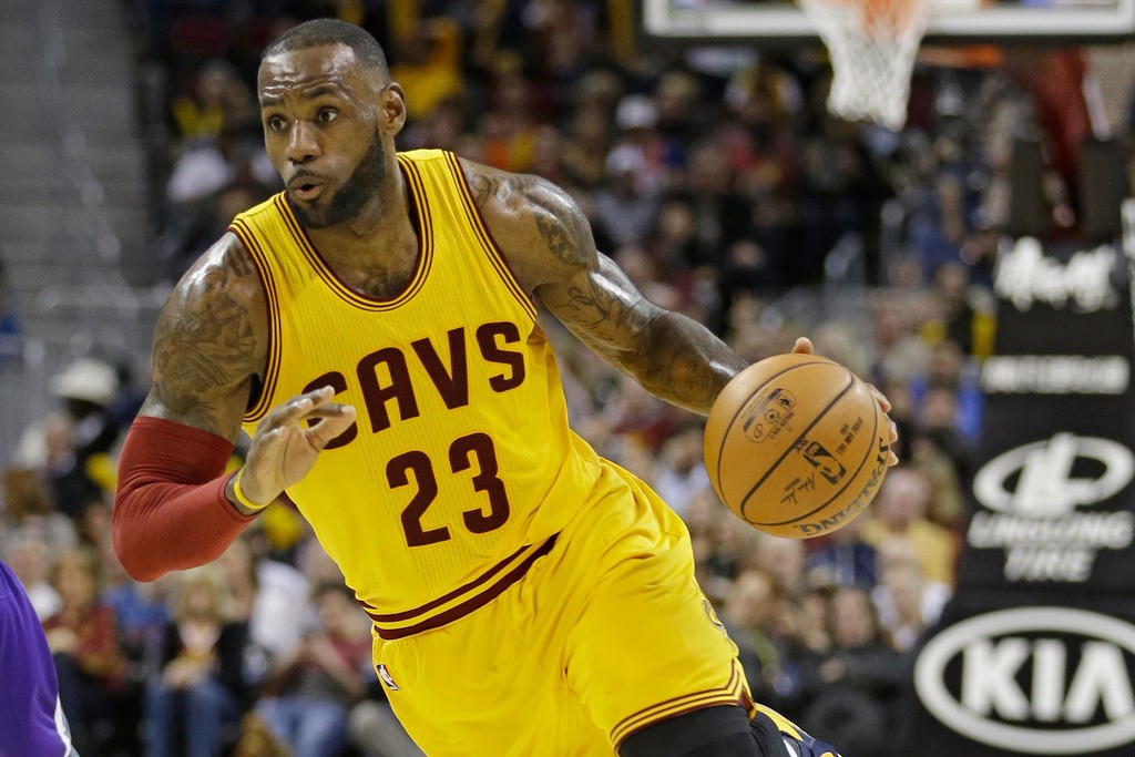 Dribble Basketball - HD Wallpaper 