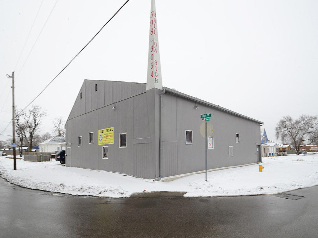 House - HD Wallpaper 