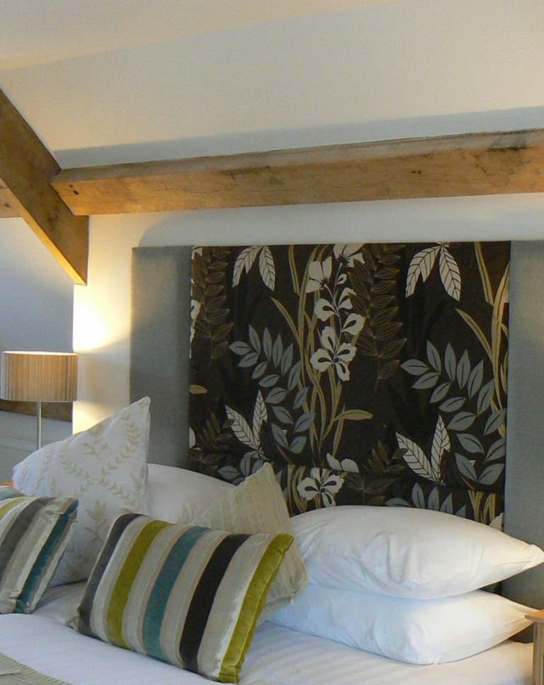 Jonathan Rhind High Street Dartmouth Commercial - Interior Design - HD Wallpaper 