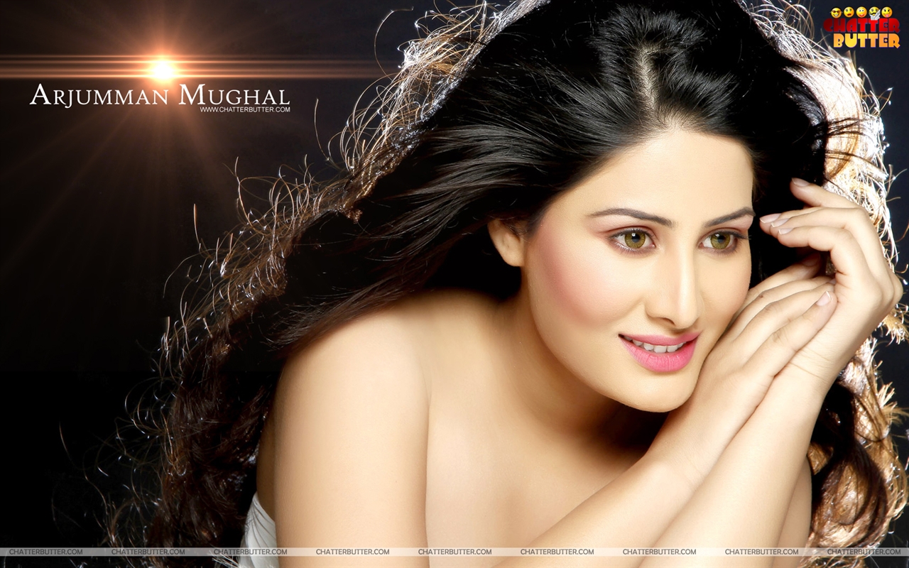Arjumman Mughal - HD Wallpaper 