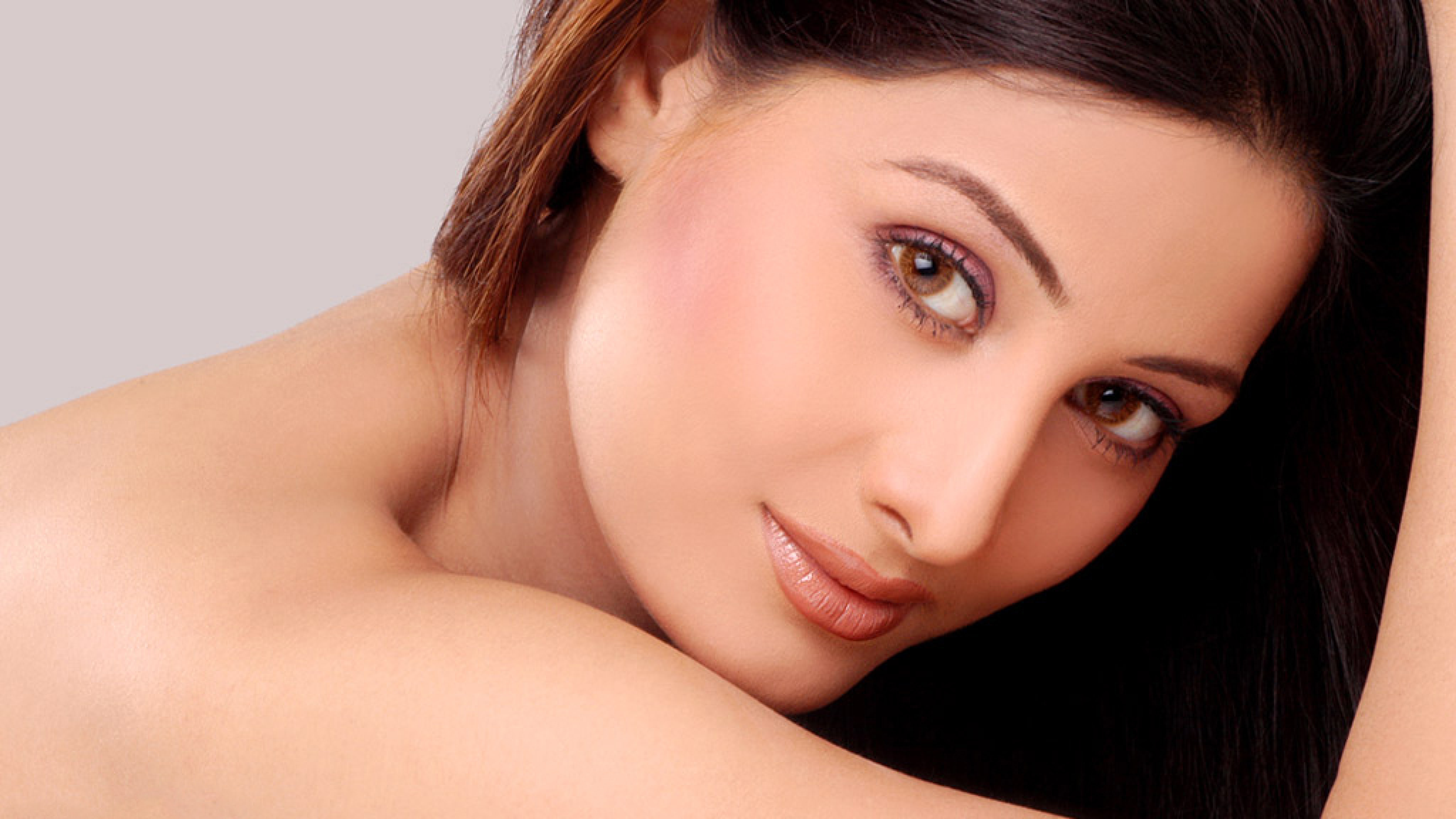 Arjumman Mughal - HD Wallpaper 