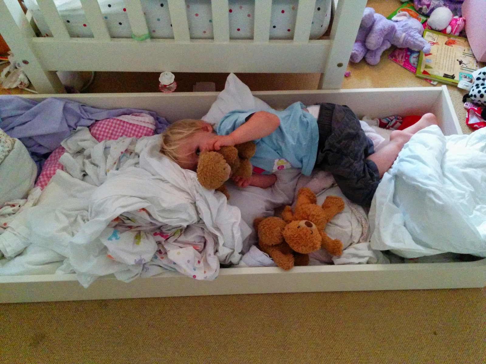 Bedroom - HD Wallpaper 