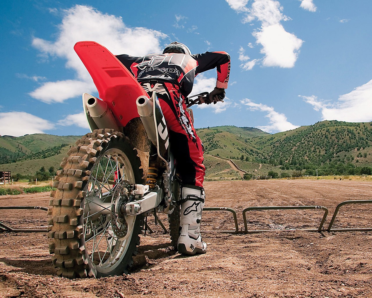 Preview Dirt Bike - HD Wallpaper 