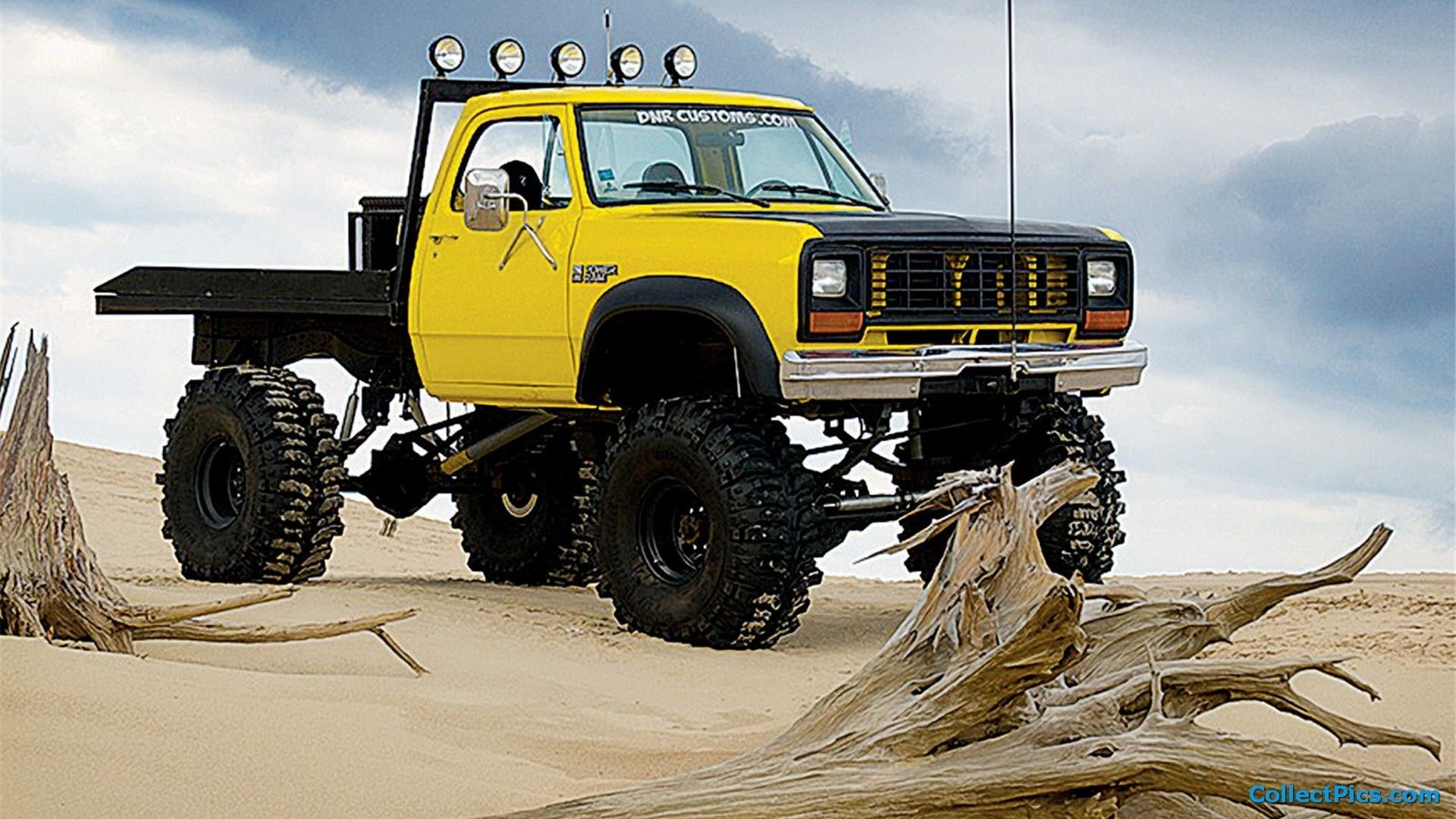 Mud Trucks Wallpapers 
 Data Src Popular Mud Truck - Dodge W300 - HD Wallpaper 