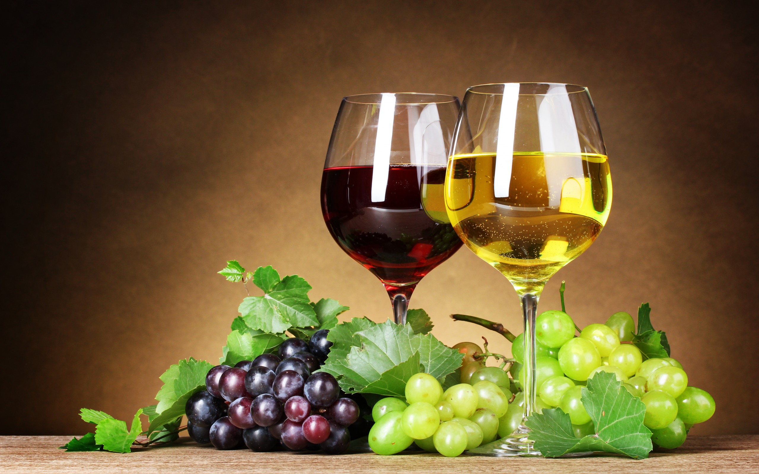 White And Red Wine - HD Wallpaper 