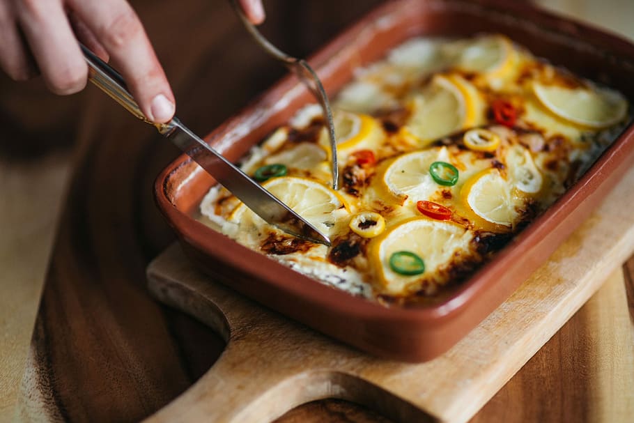 Fish Casserole With Lemon And Herbs, Cheese, Food, - Lunch Hd 1080p - HD Wallpaper 