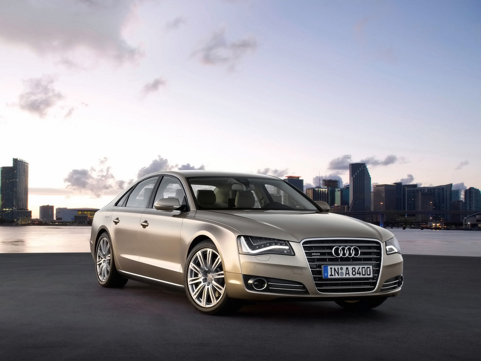 Audi A8 Third Generation - HD Wallpaper 
