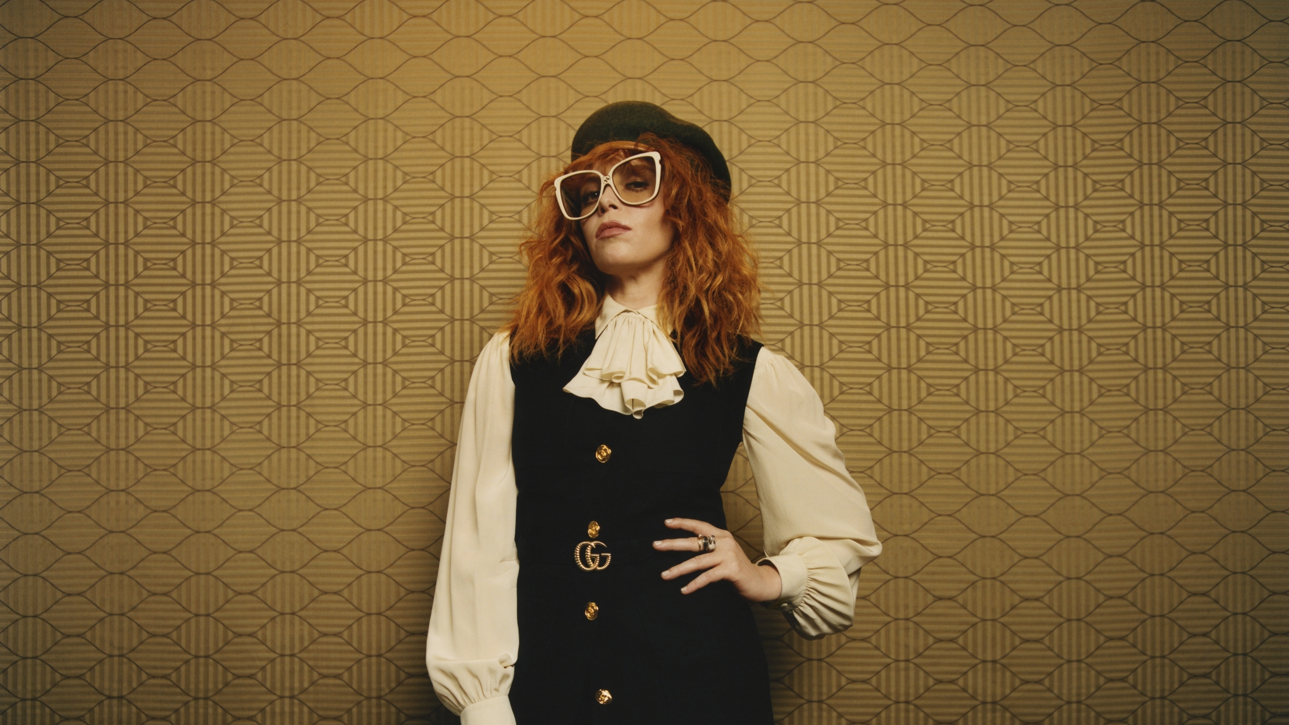 Natasha Lyonne Gucci - HD Wallpaper 