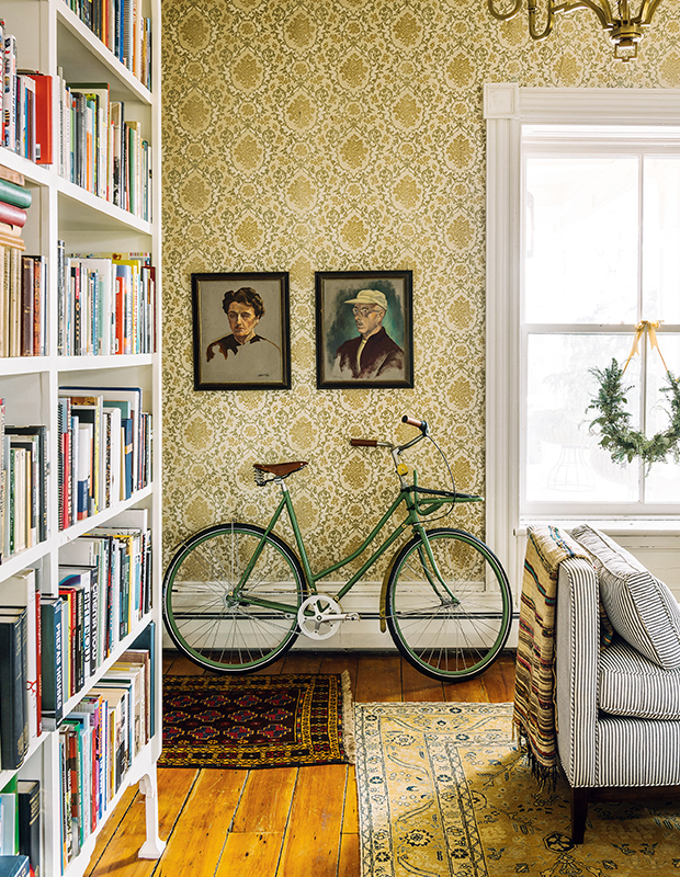 Shelf - HD Wallpaper 