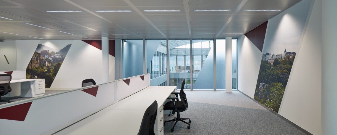 Commercial Building - HD Wallpaper 