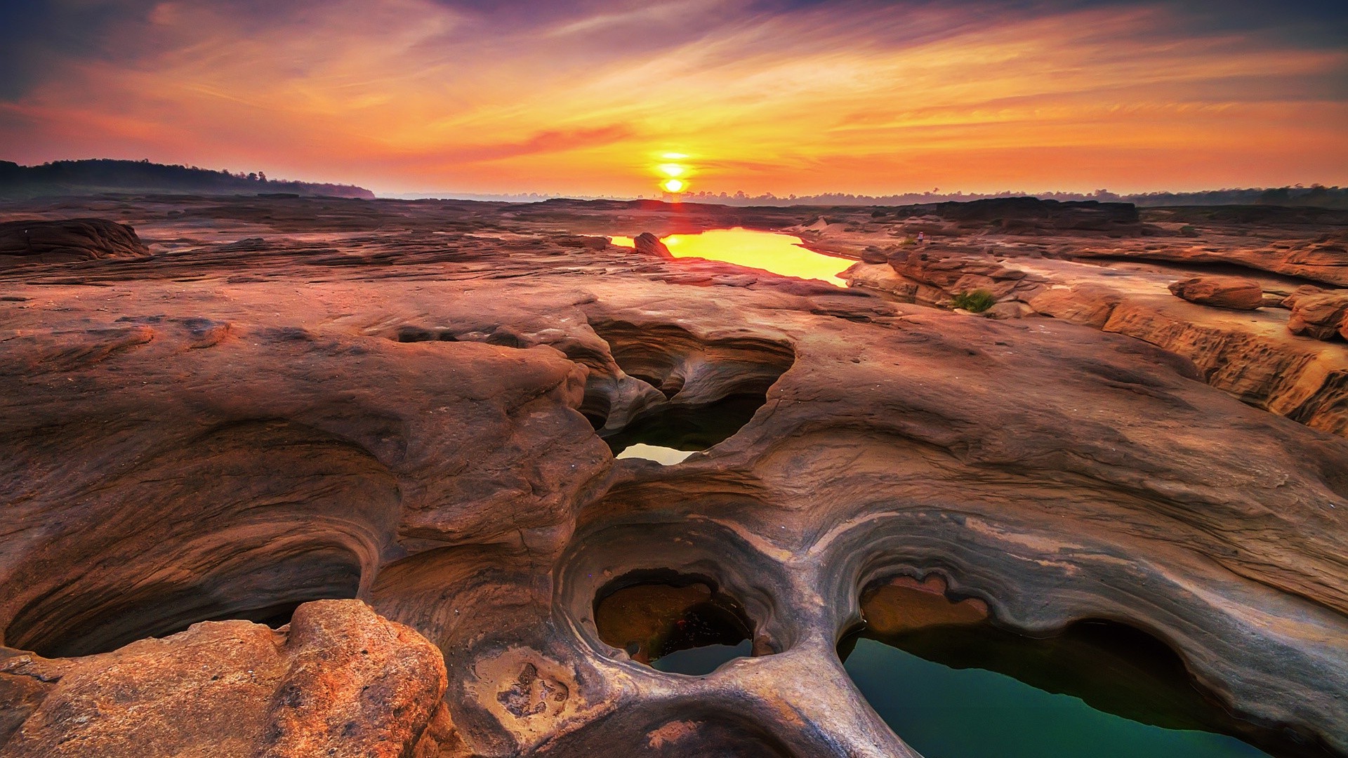 The Sunset And Sunrise Landscape Sunset Water Nature - Ubon Ratchathani Province Thailand - HD Wallpaper 