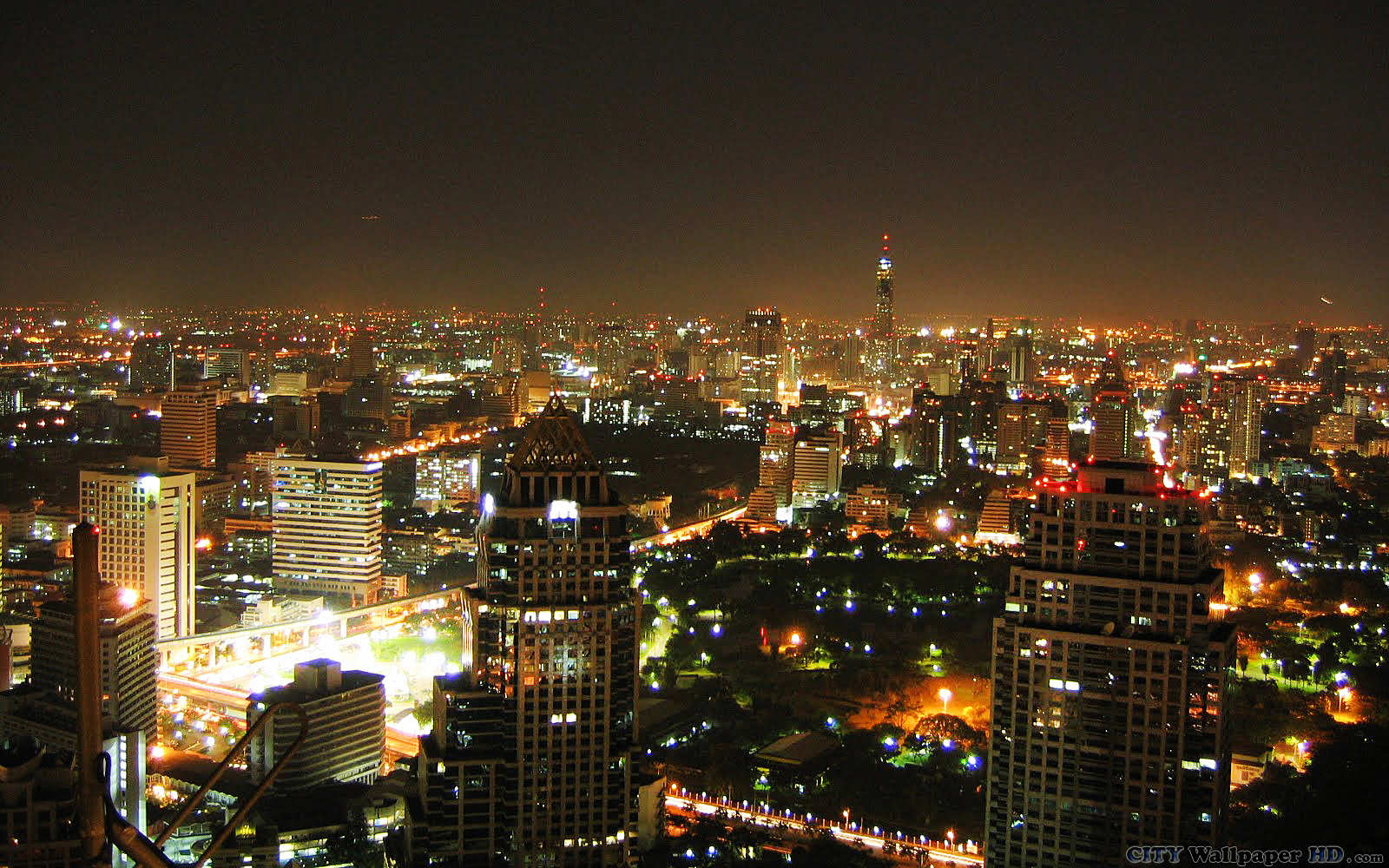 Night Bangkok - - Bangkok City - HD Wallpaper 