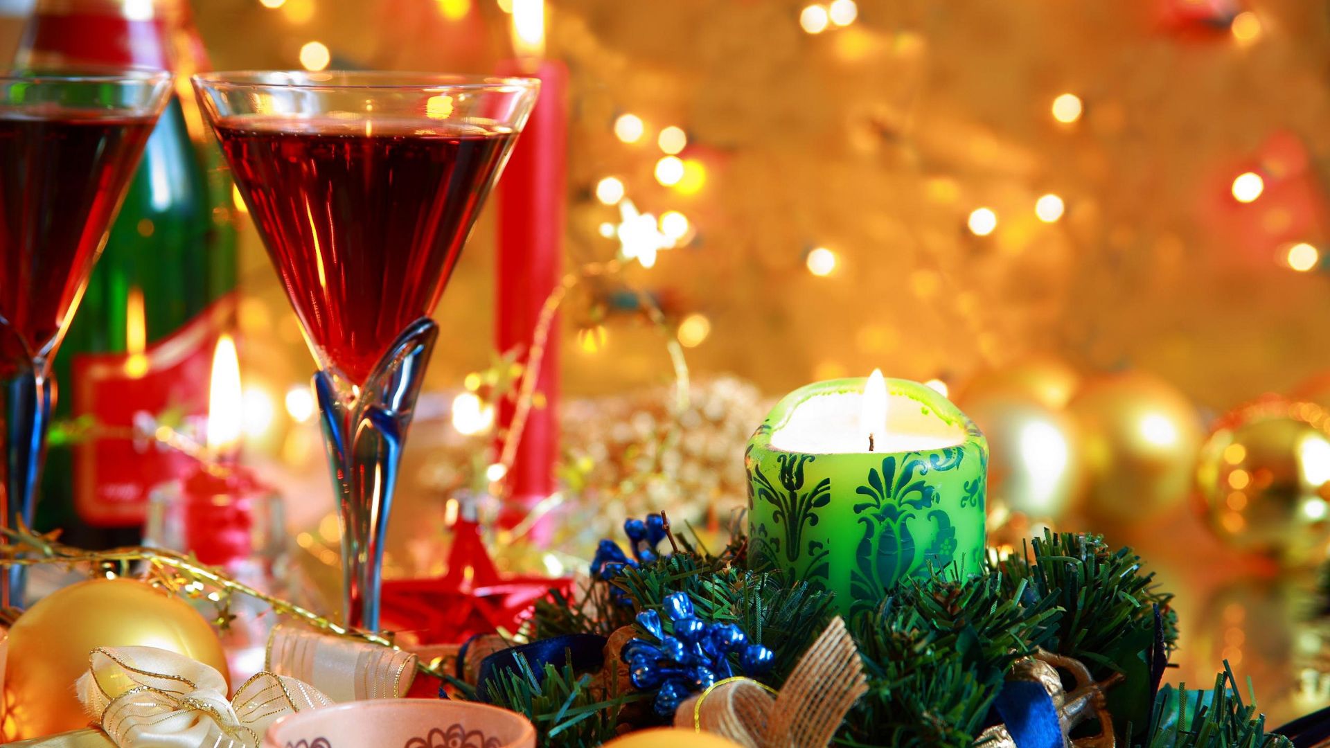 New Year With Wine Glass Wallpaper - Christmas Celebration - HD Wallpaper 