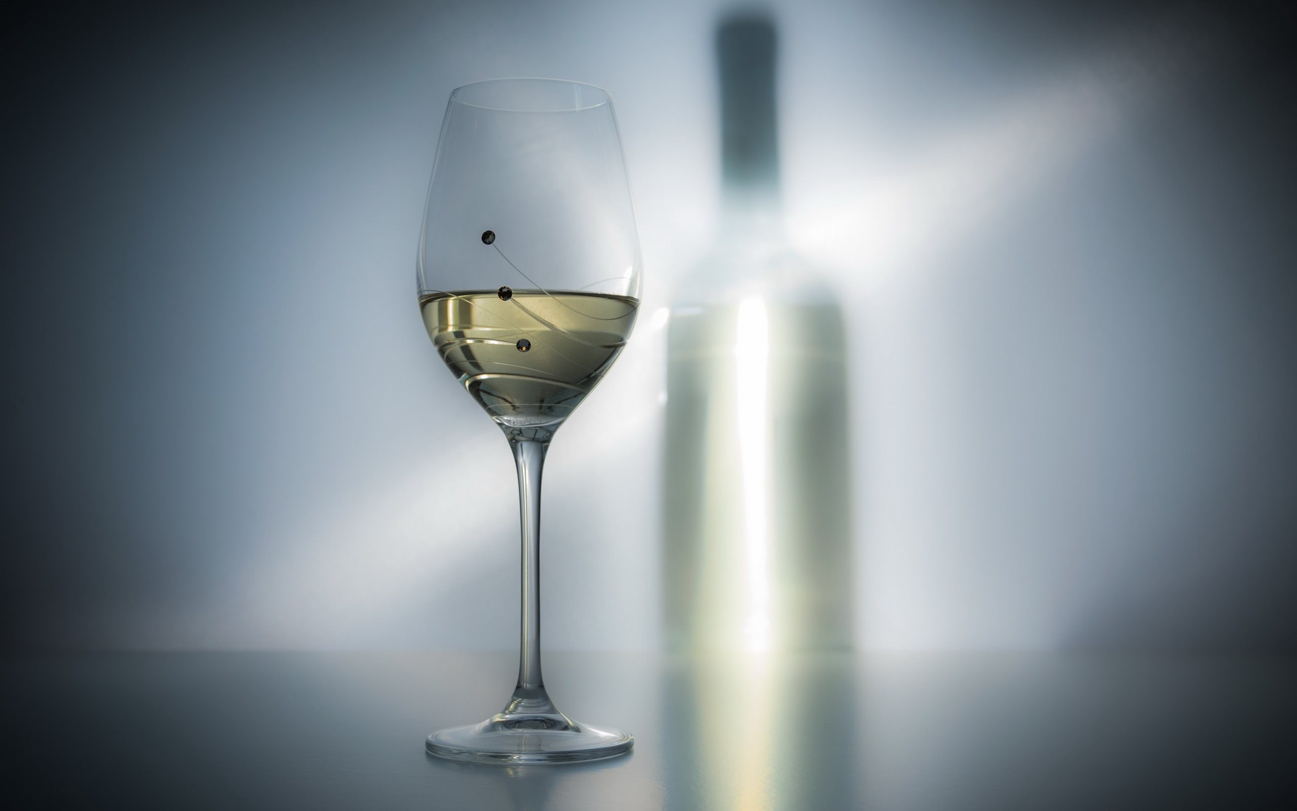 Wine, Glass Of Wine, White Wine, Wine Bottle - White Wine Bottle And Glass - HD Wallpaper 