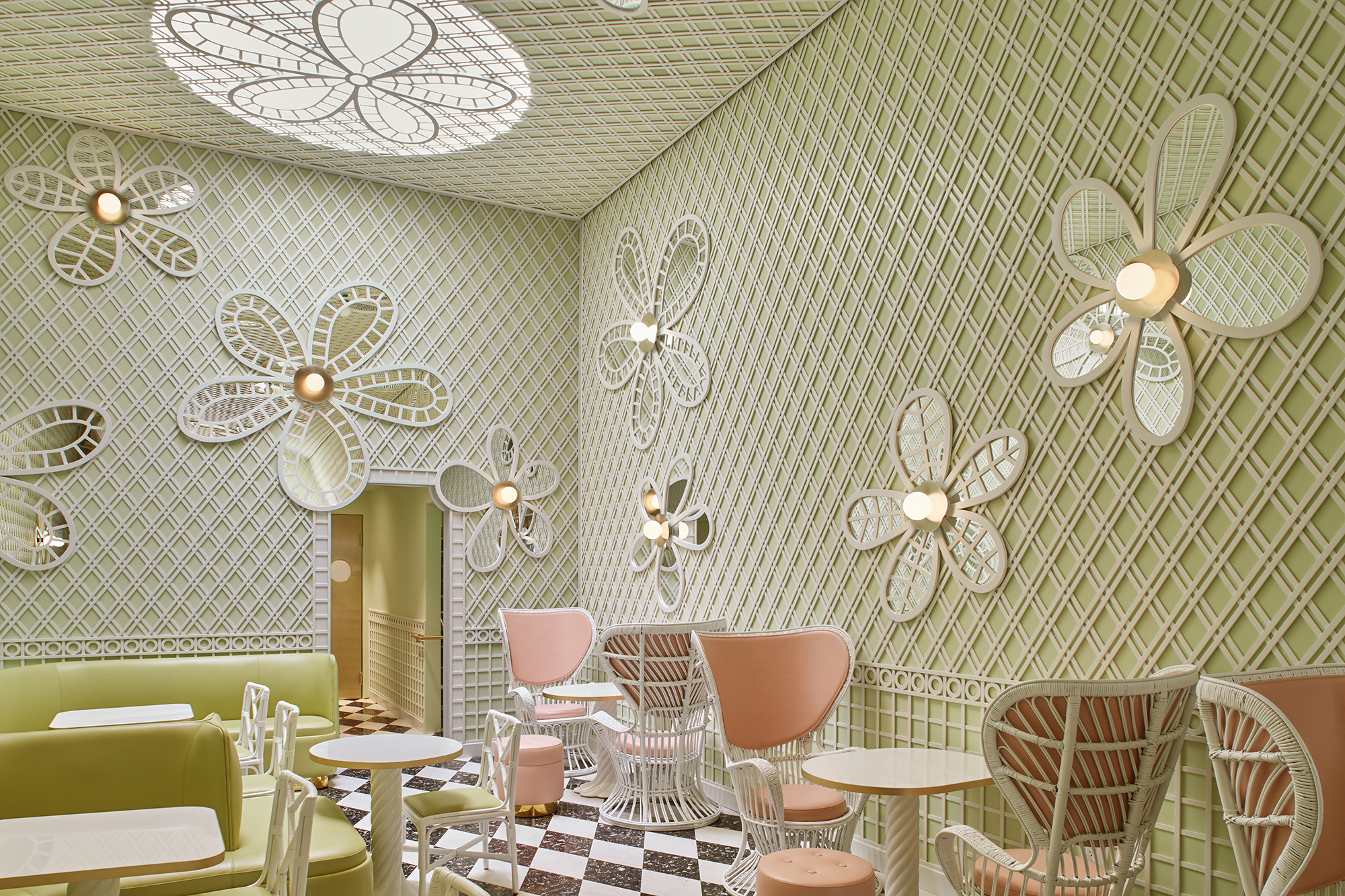 Laduree Los Angeles Beverly Hills - HD Wallpaper 